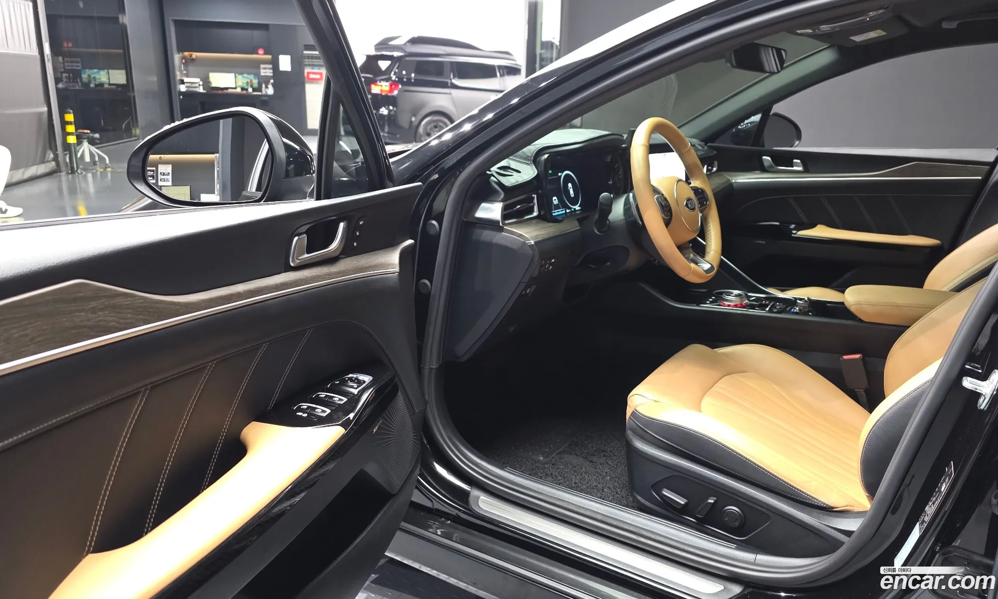 Kia K5 Hybrid 2021 — 26