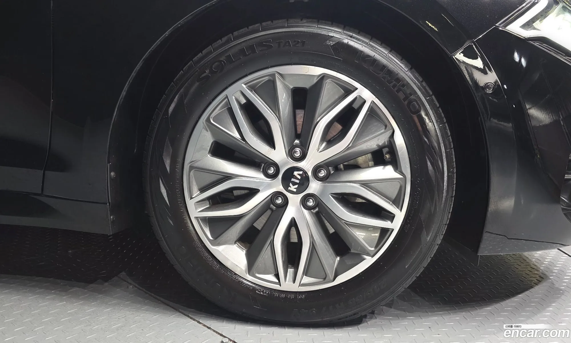Kia K5 Hybrid 2021 — 15