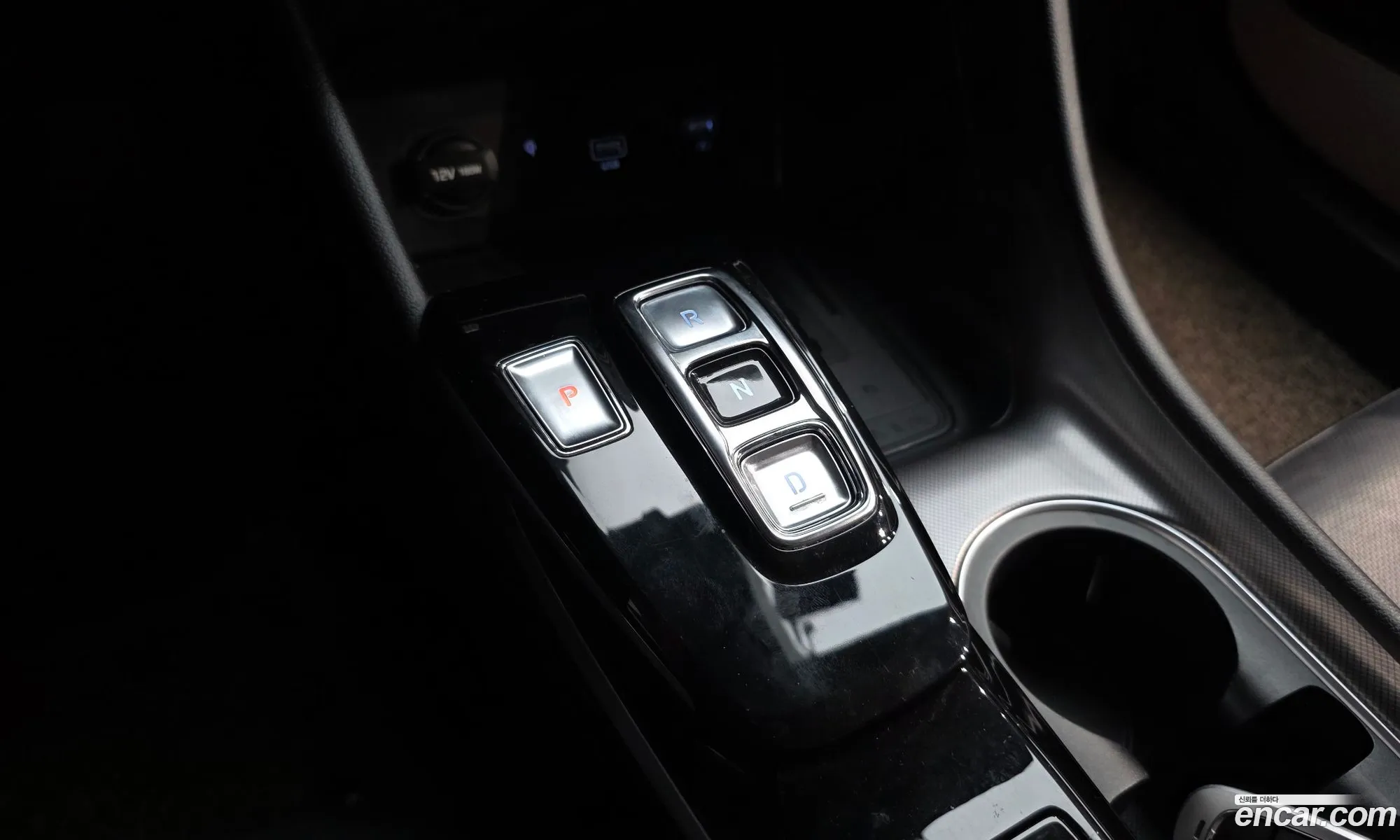 Hyundai Sonata Hybrid 2019 — 22