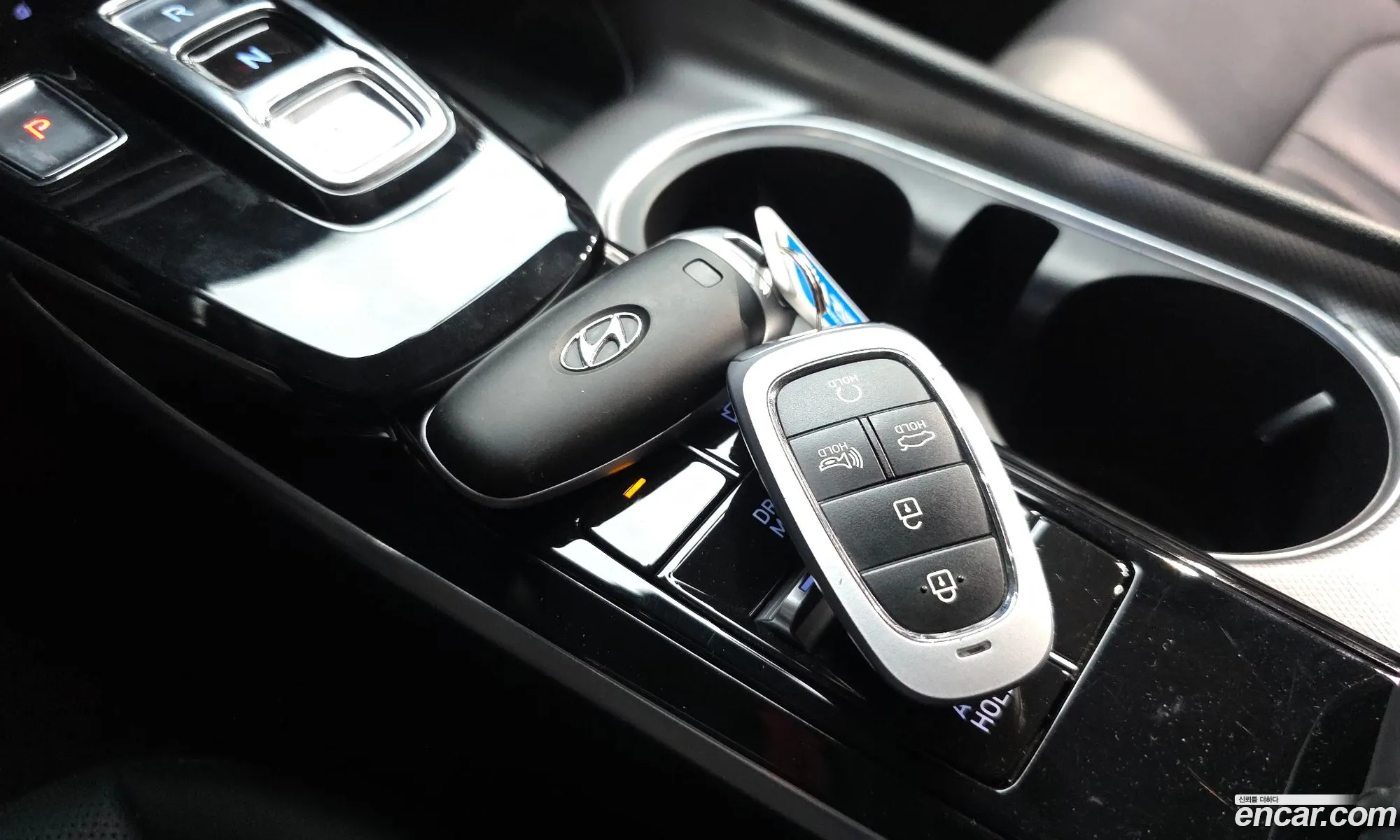 Hyundai Sonata Hybrid 2019 — 30