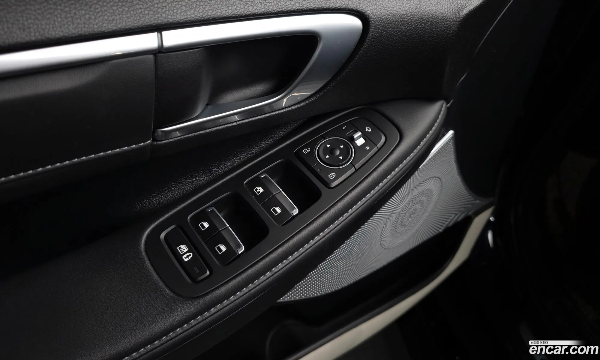 Hyundai Sonata Hybrid 2019 — 24
