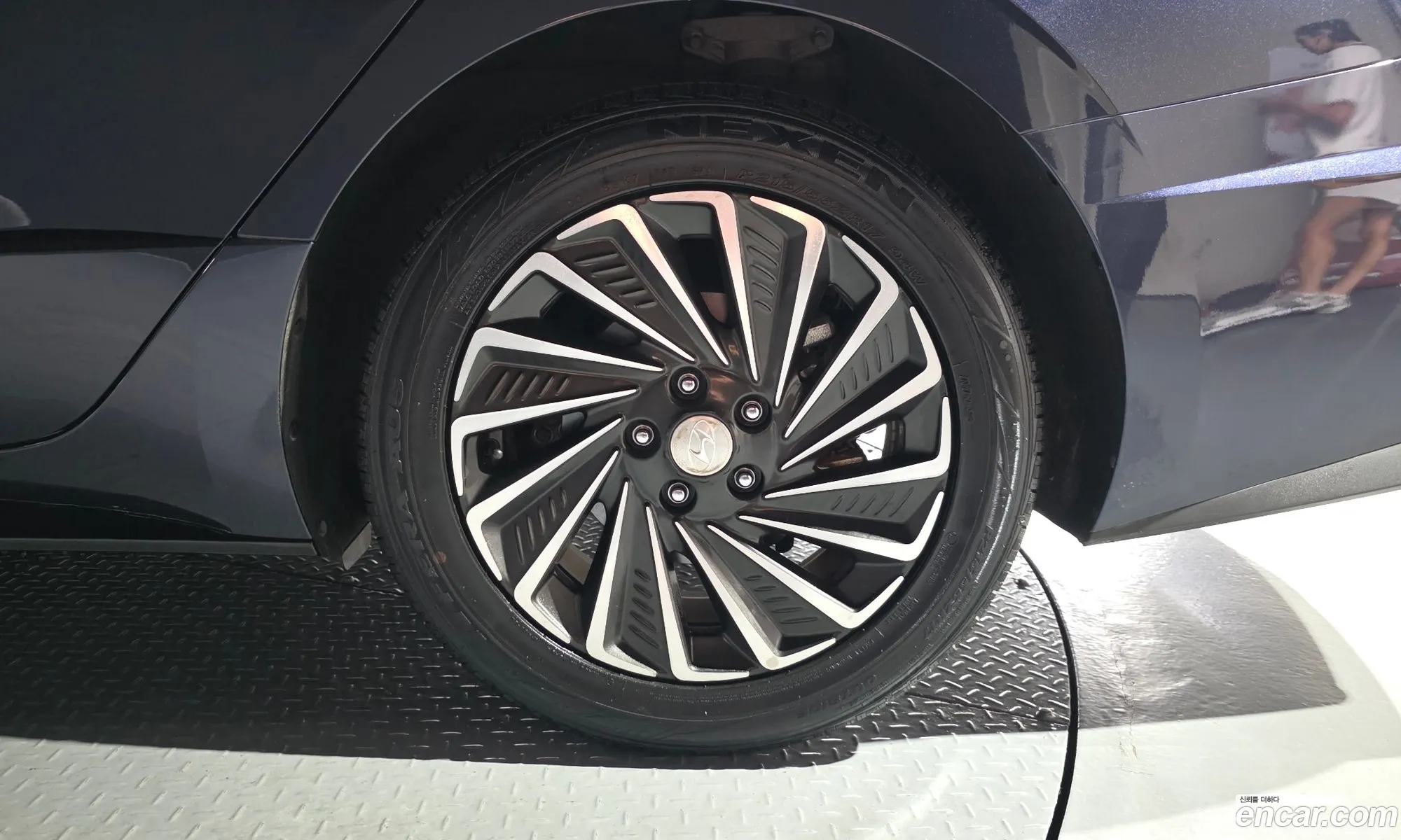 Hyundai Sonata Hybrid 2019 — 33