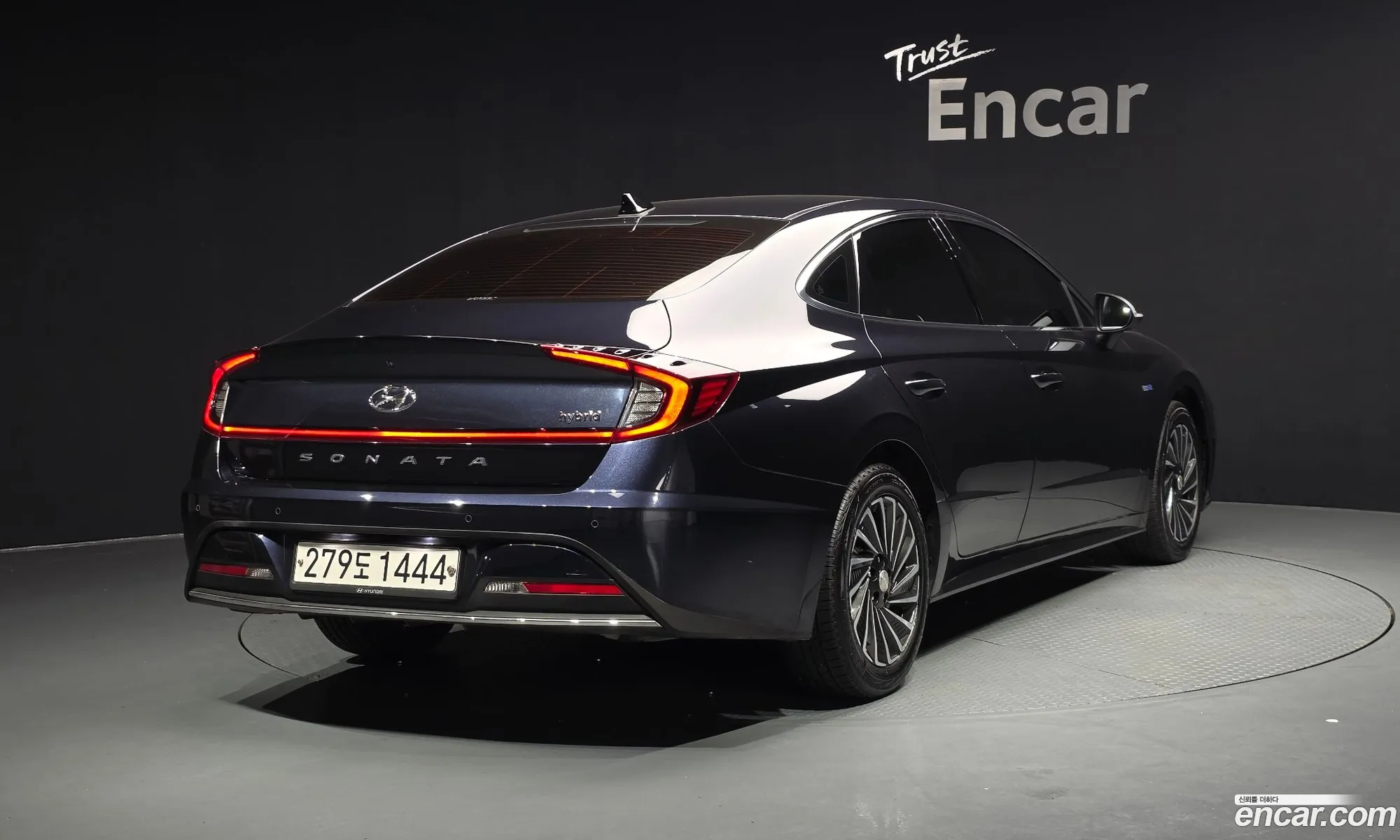 Hyundai Sonata Hybrid 2019 — 40