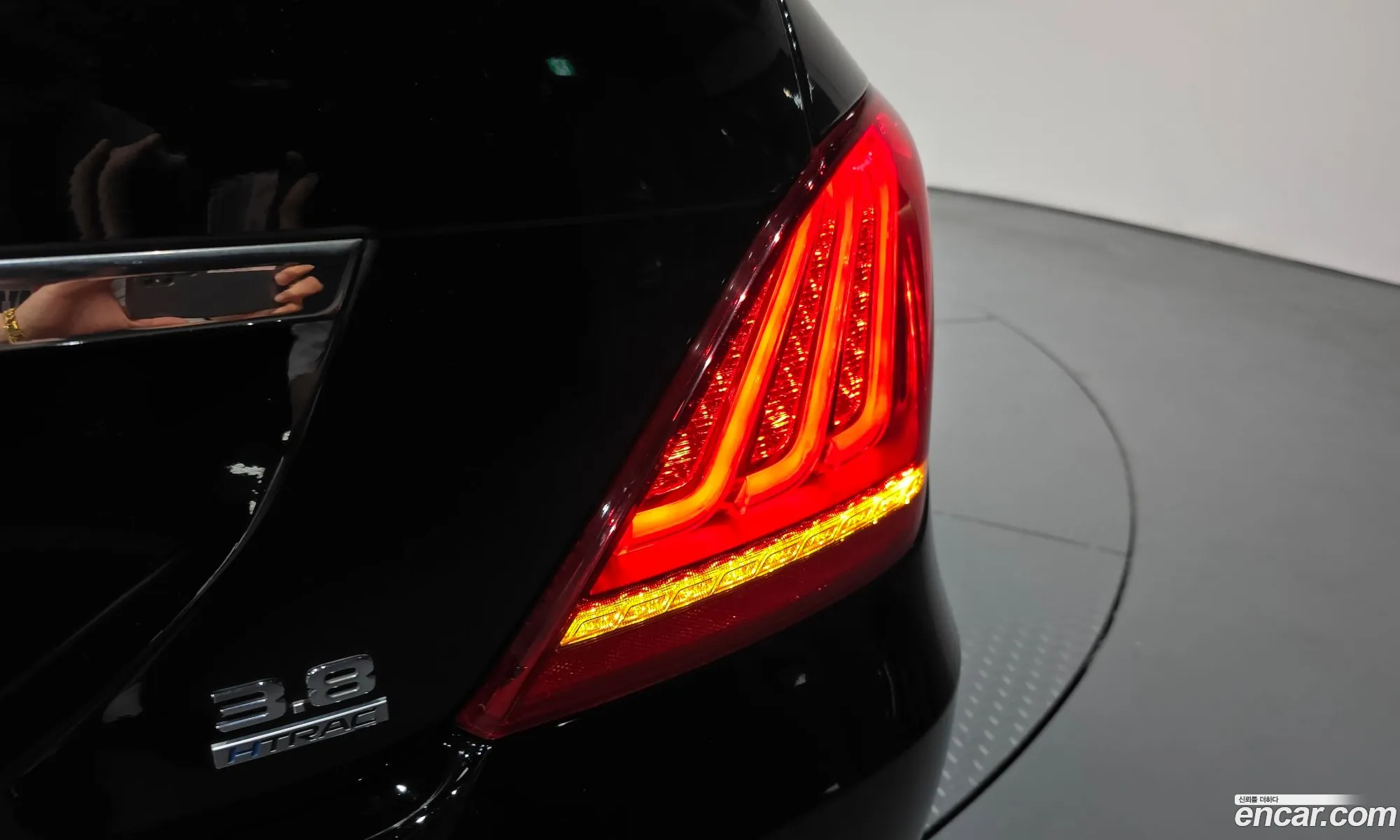 Genesis EQ900 2016 — 31