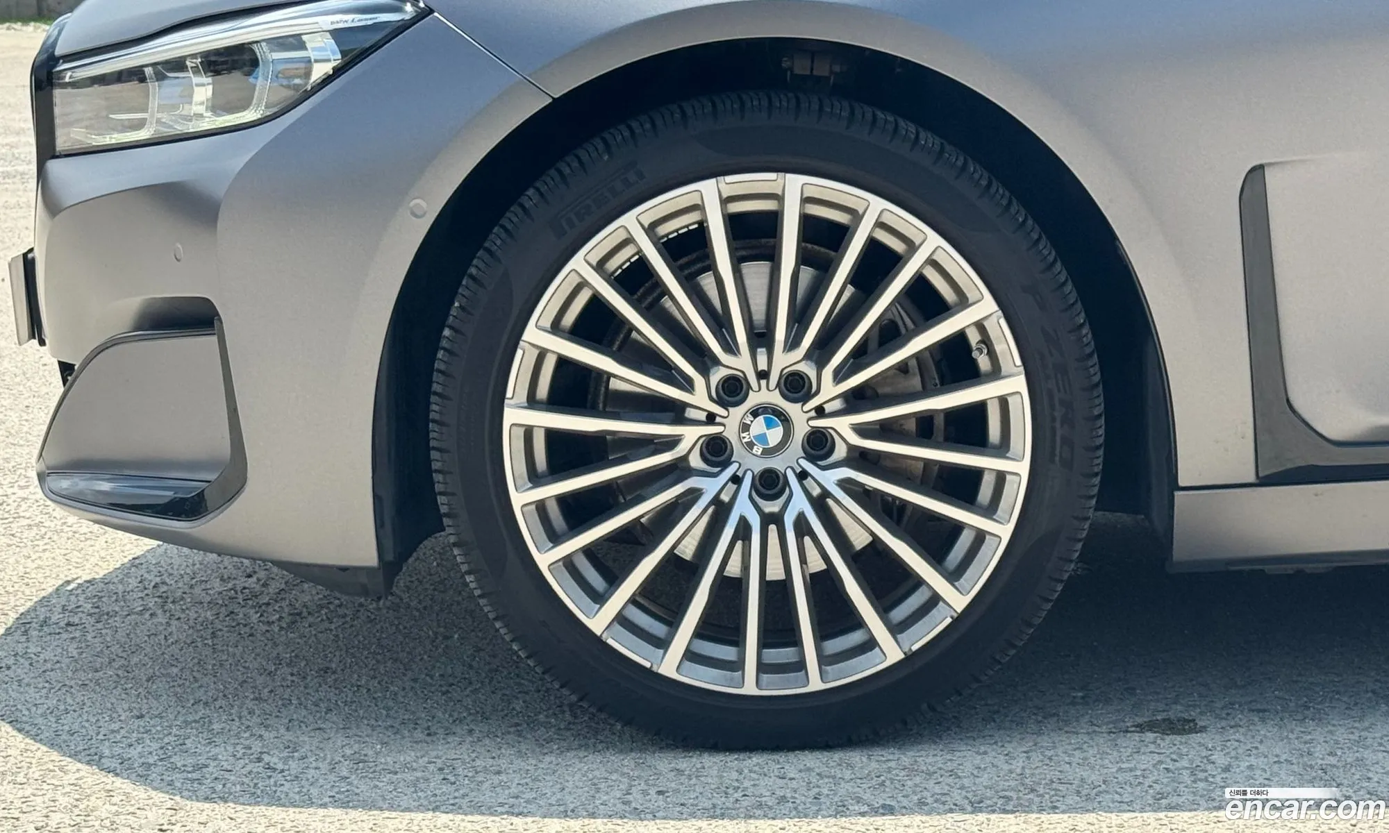 BMW 7 Series 2022 — 12