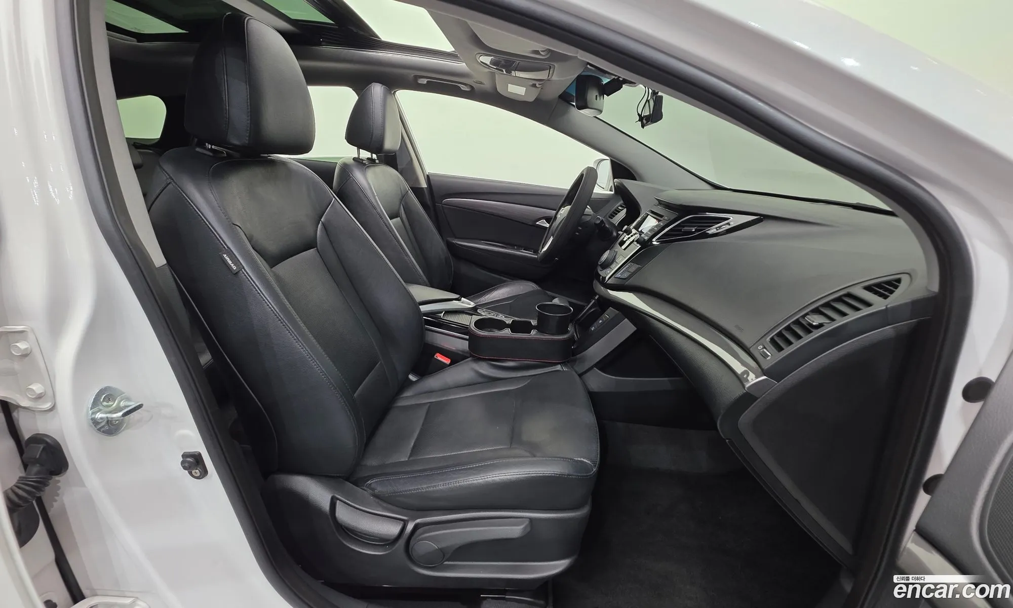 Hyundai i40 2012 — 33