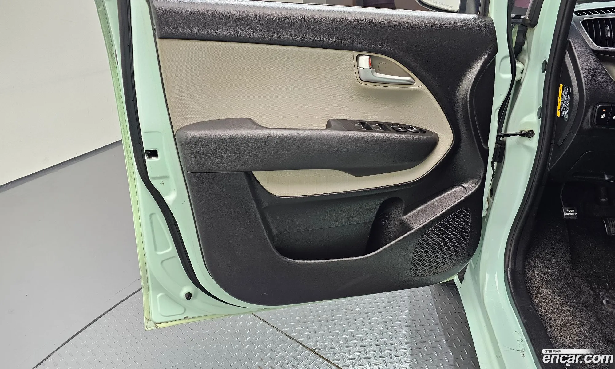Kia Ray 2012 — 10