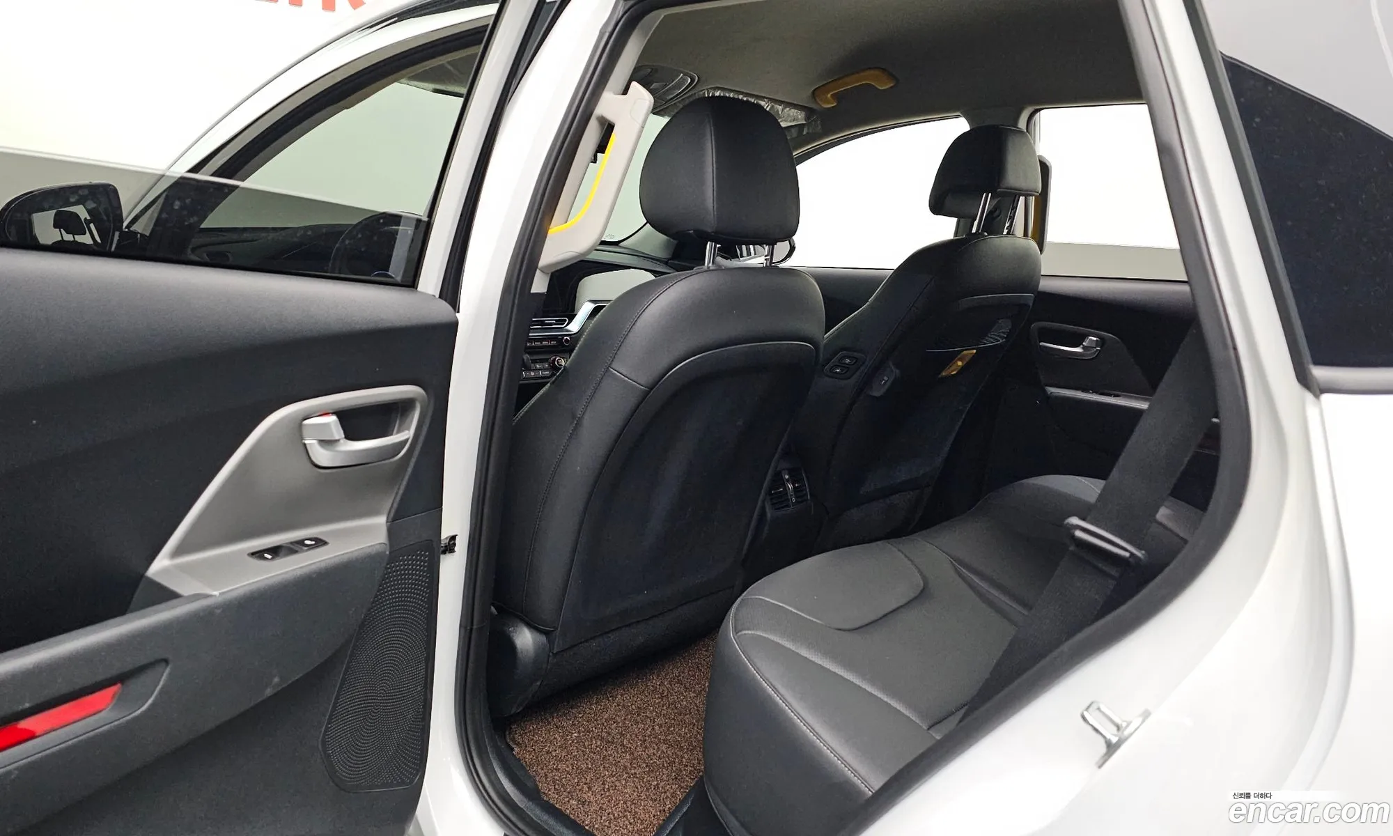 Kia Niro Plus 2022 — 13