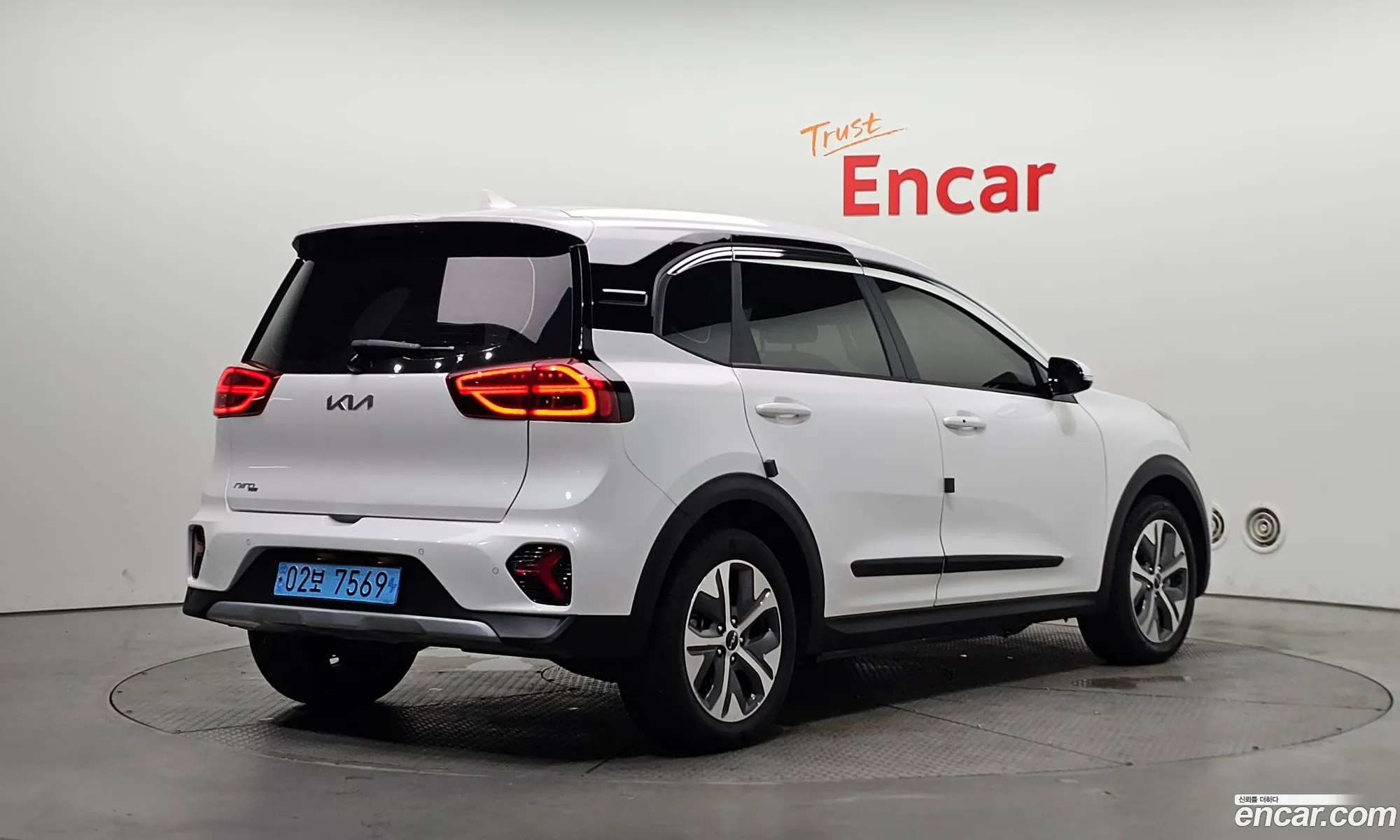 Kia Niro Plus 2022 — 9