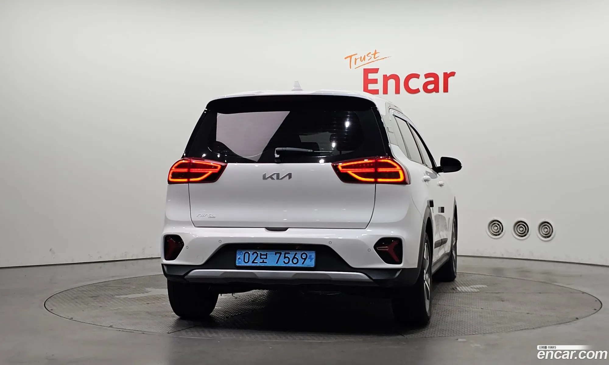 Kia Niro Plus 2022 — 12