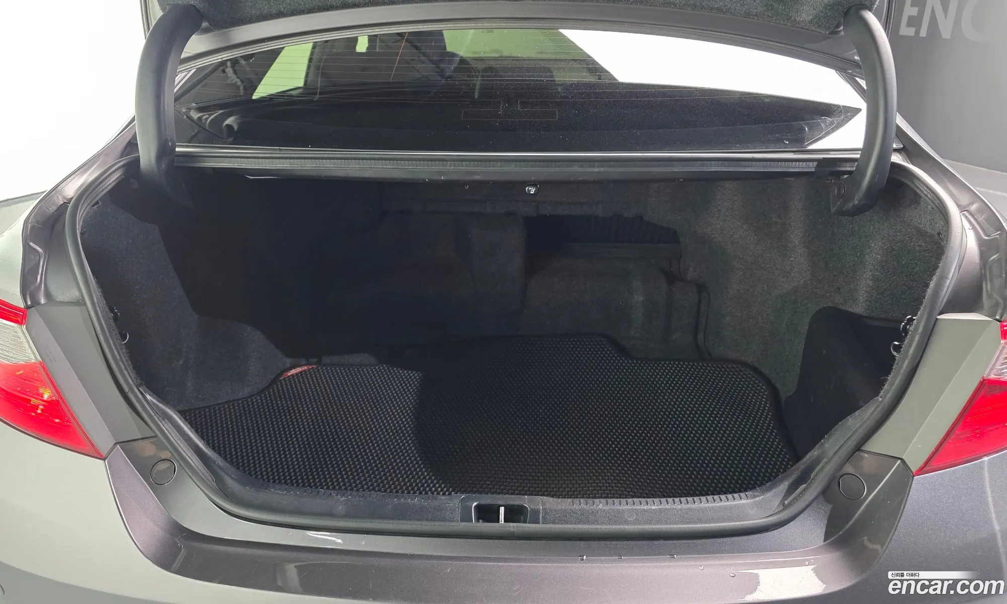 Toyota Camry 2015 4T1BD1FK8GU177681 — 6