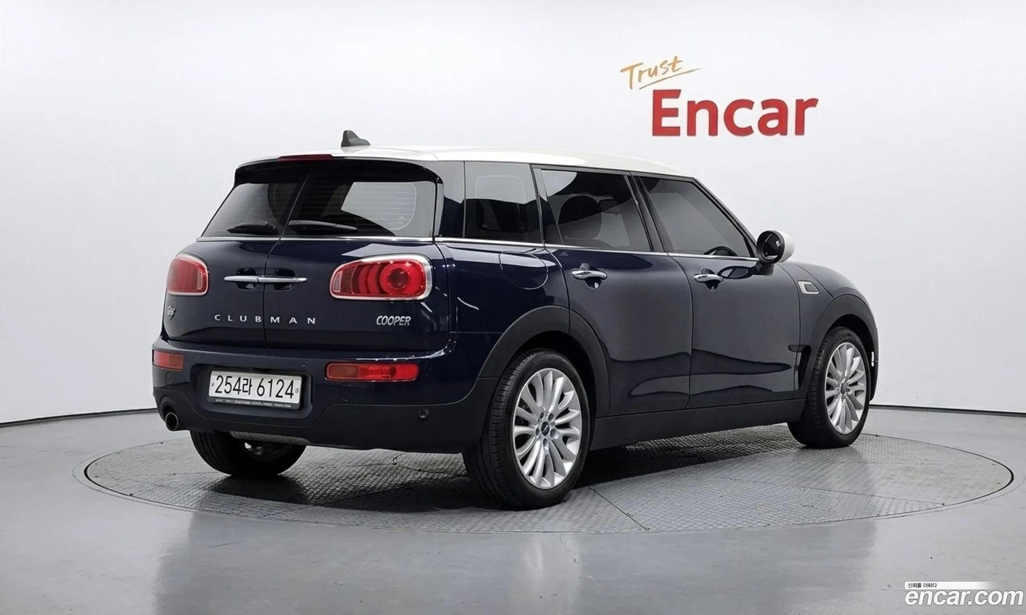 Mini Cooper Clubman 2019 — 21