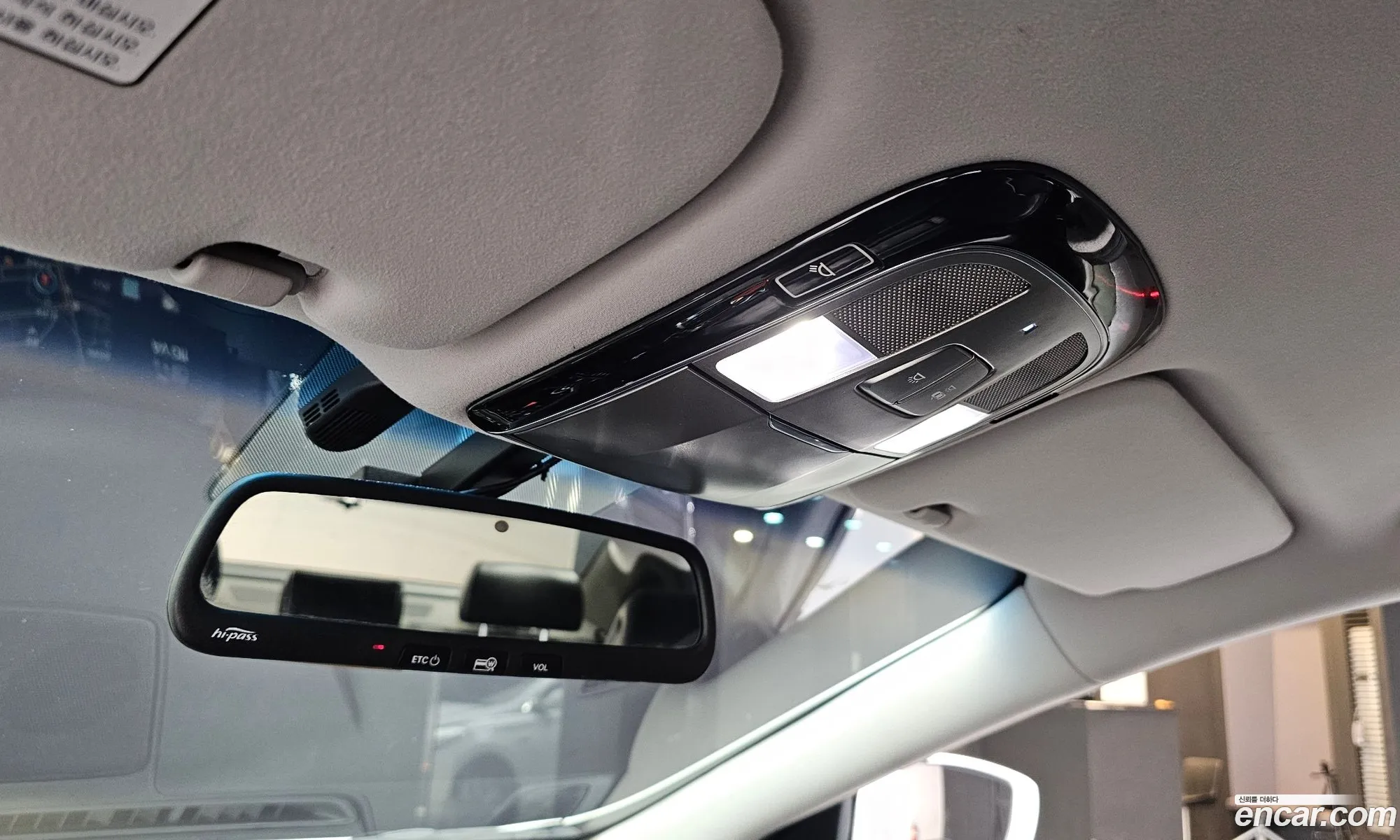 Hyundai Grandeur HG Hybrid 2015 — 30