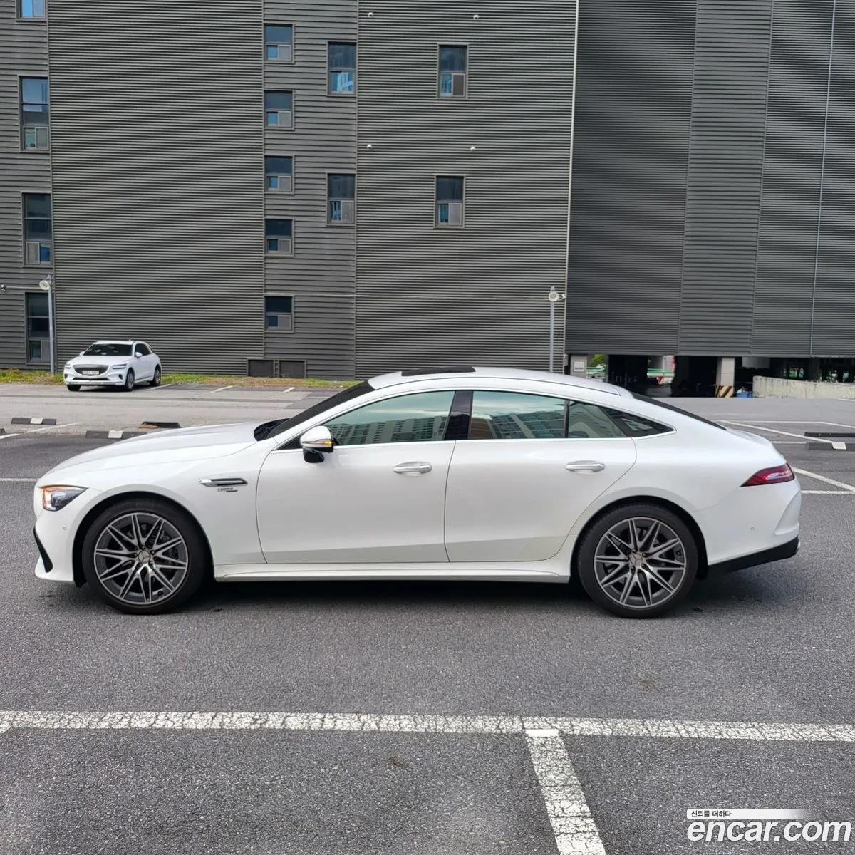 Mercedes-Benz AMG GT 2022 — 18
