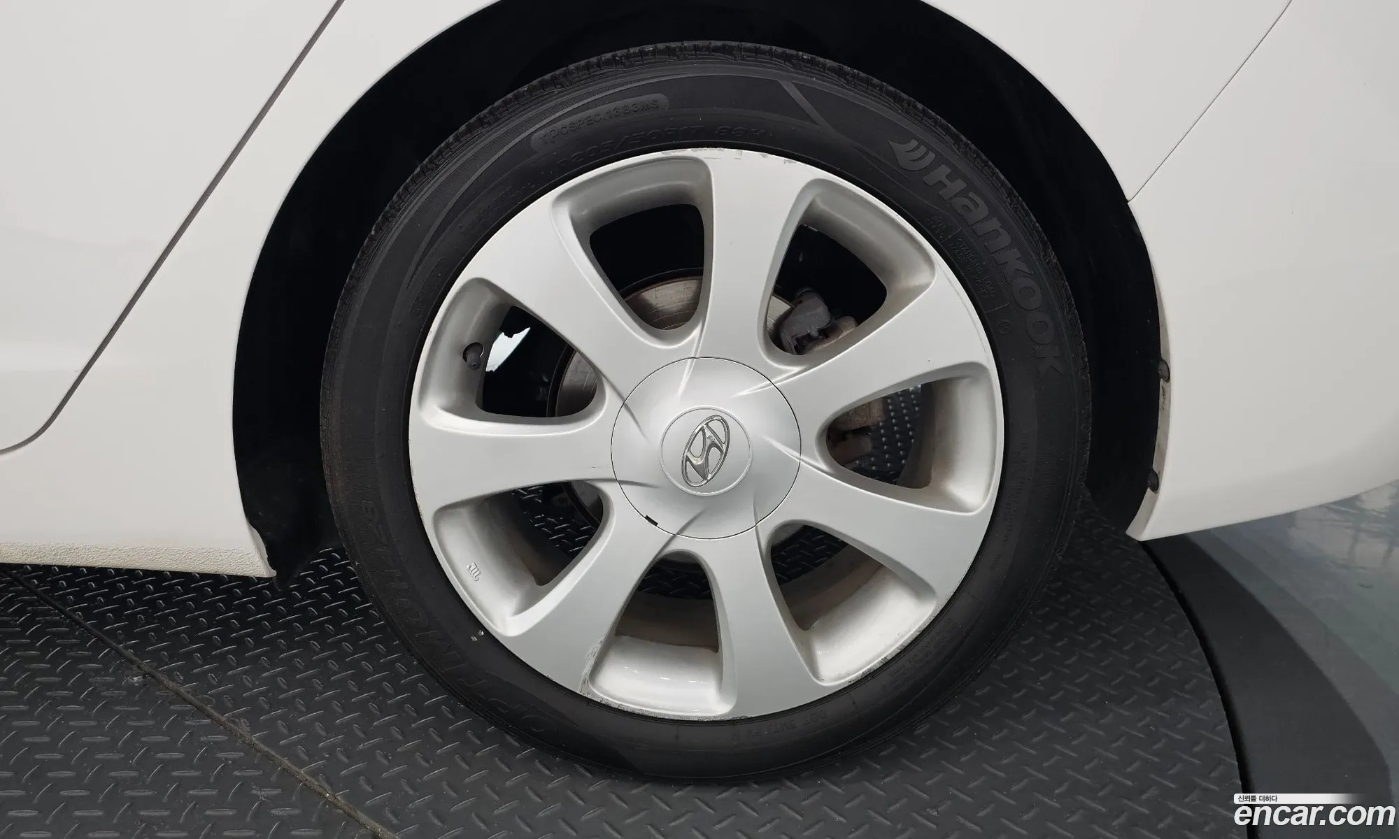 Hyundai Elantra MD 2012 KMHDH41DBCU498746 — 28