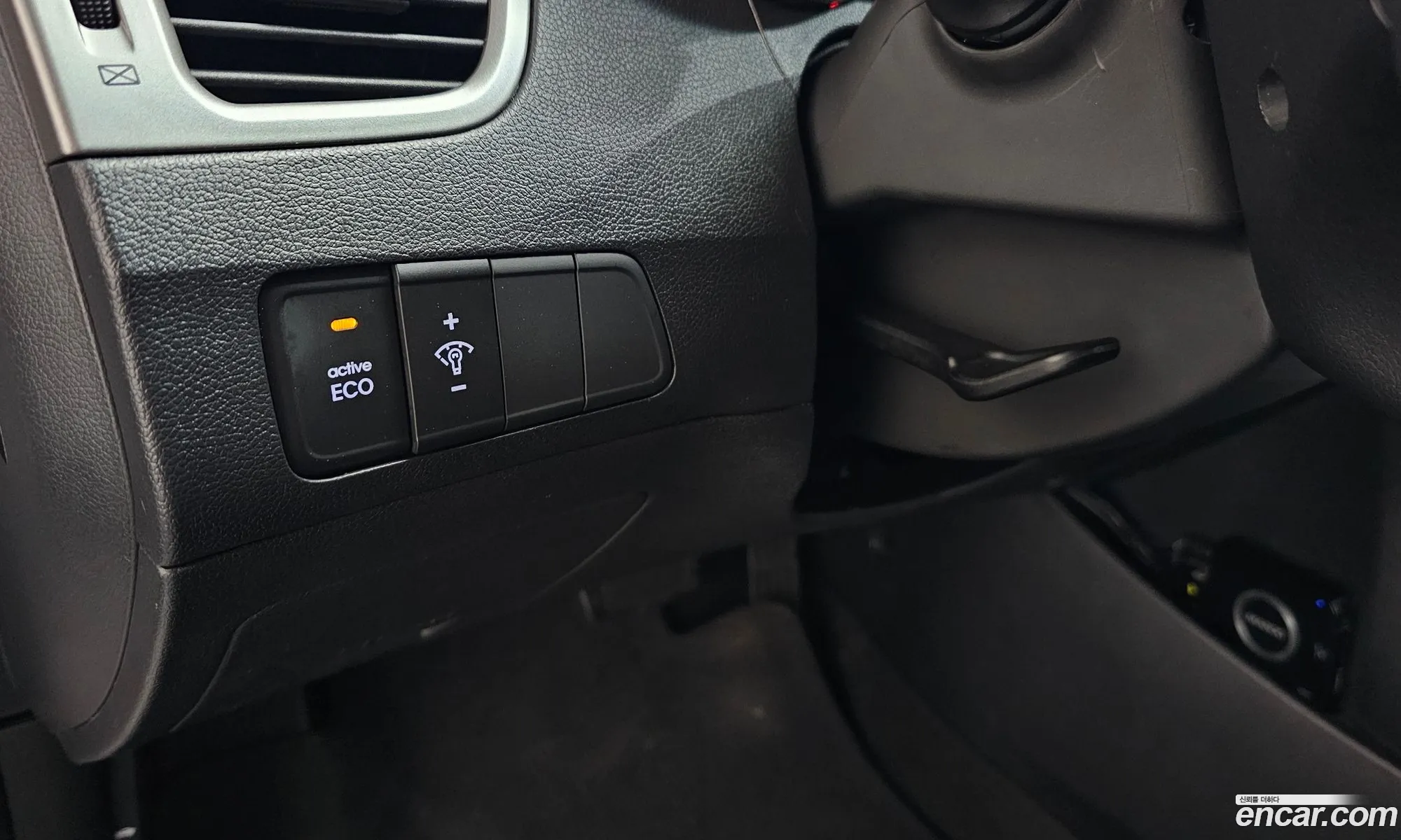 Hyundai Elantra MD 2012 KMHDH41DBCU498746 — 31