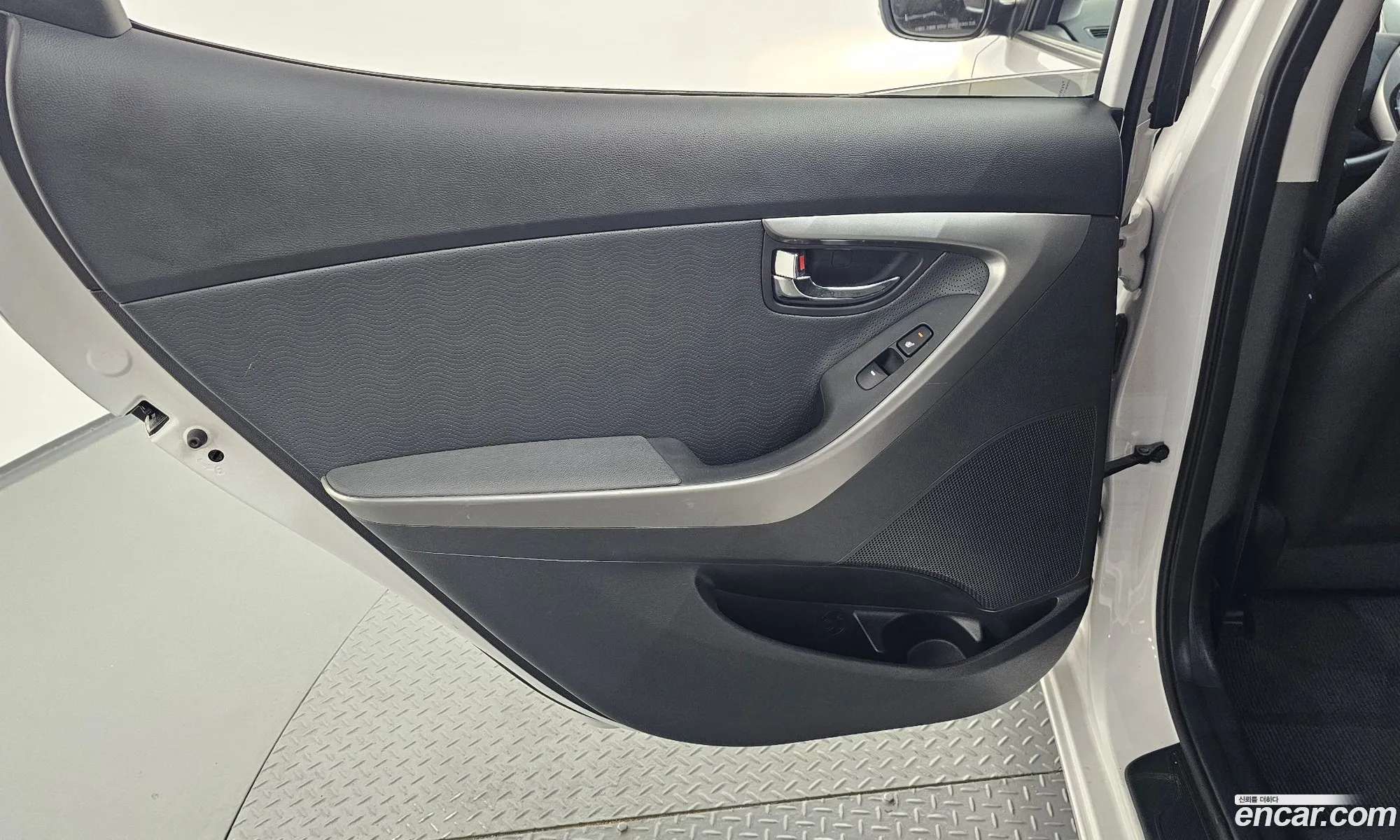 Hyundai Elantra MD 2012 KMHDH41DBCU498746 — 21