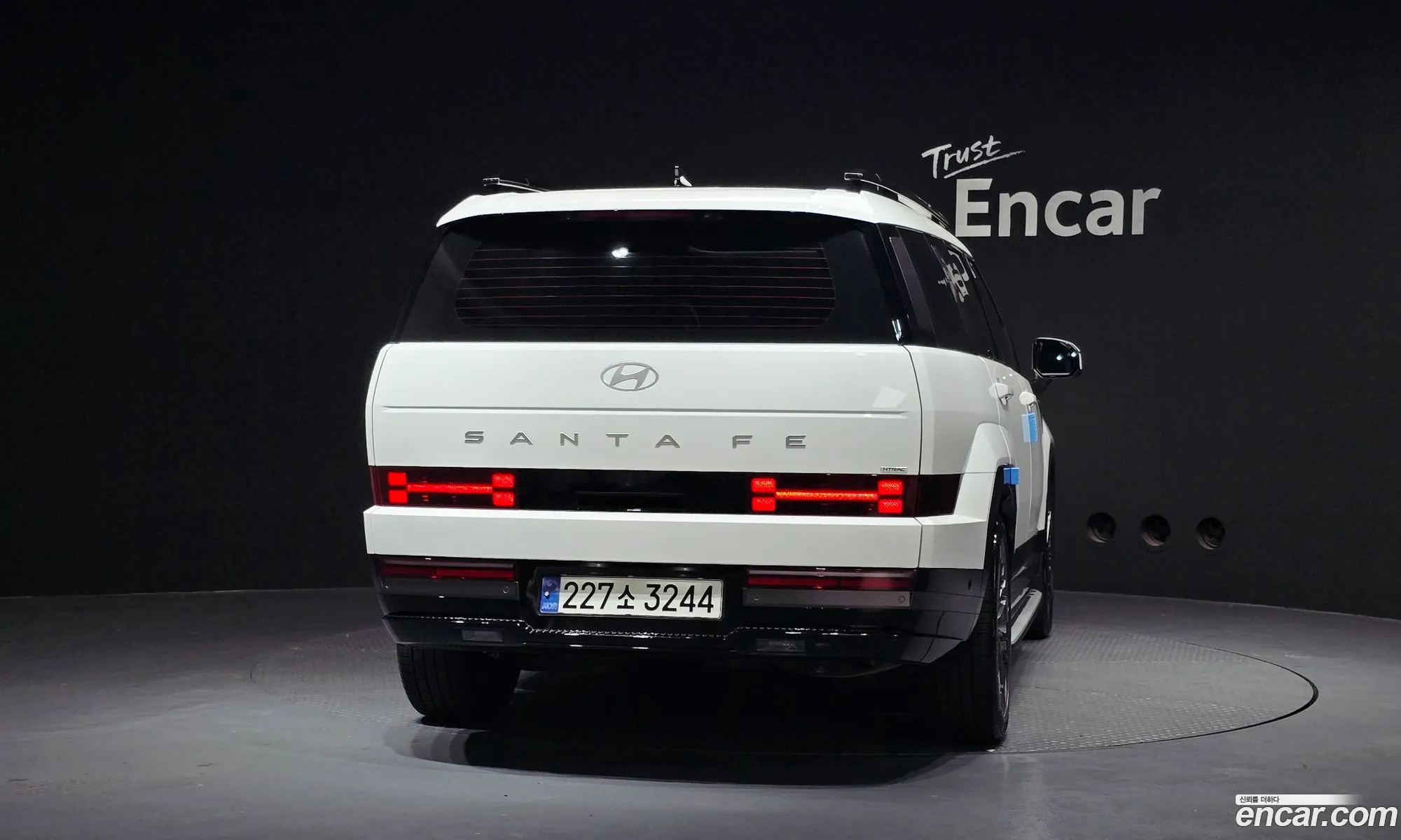 Hyundai Santa Fe 2024 — 10