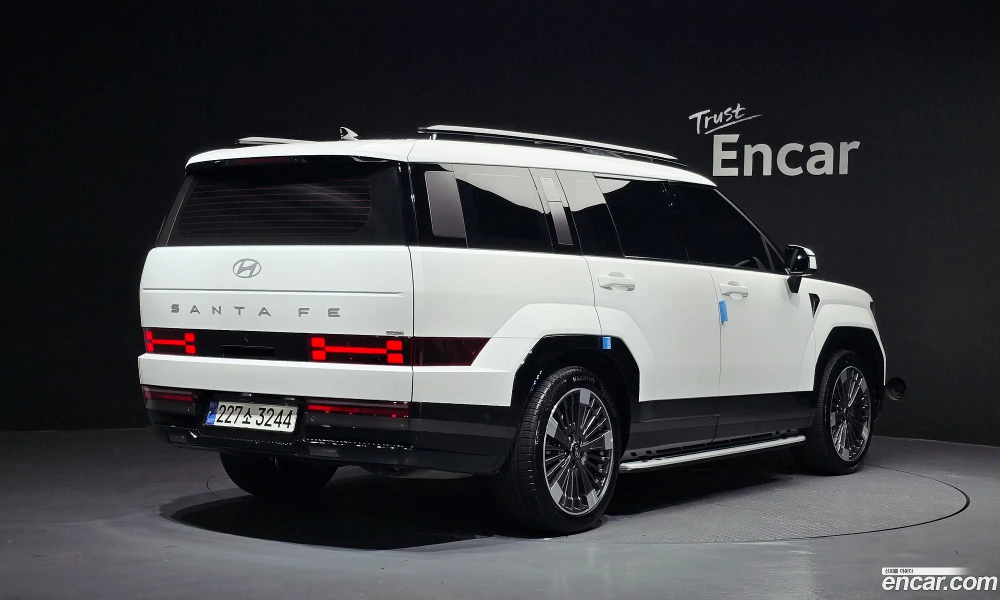 Hyundai Santa Fe 2024 — 23