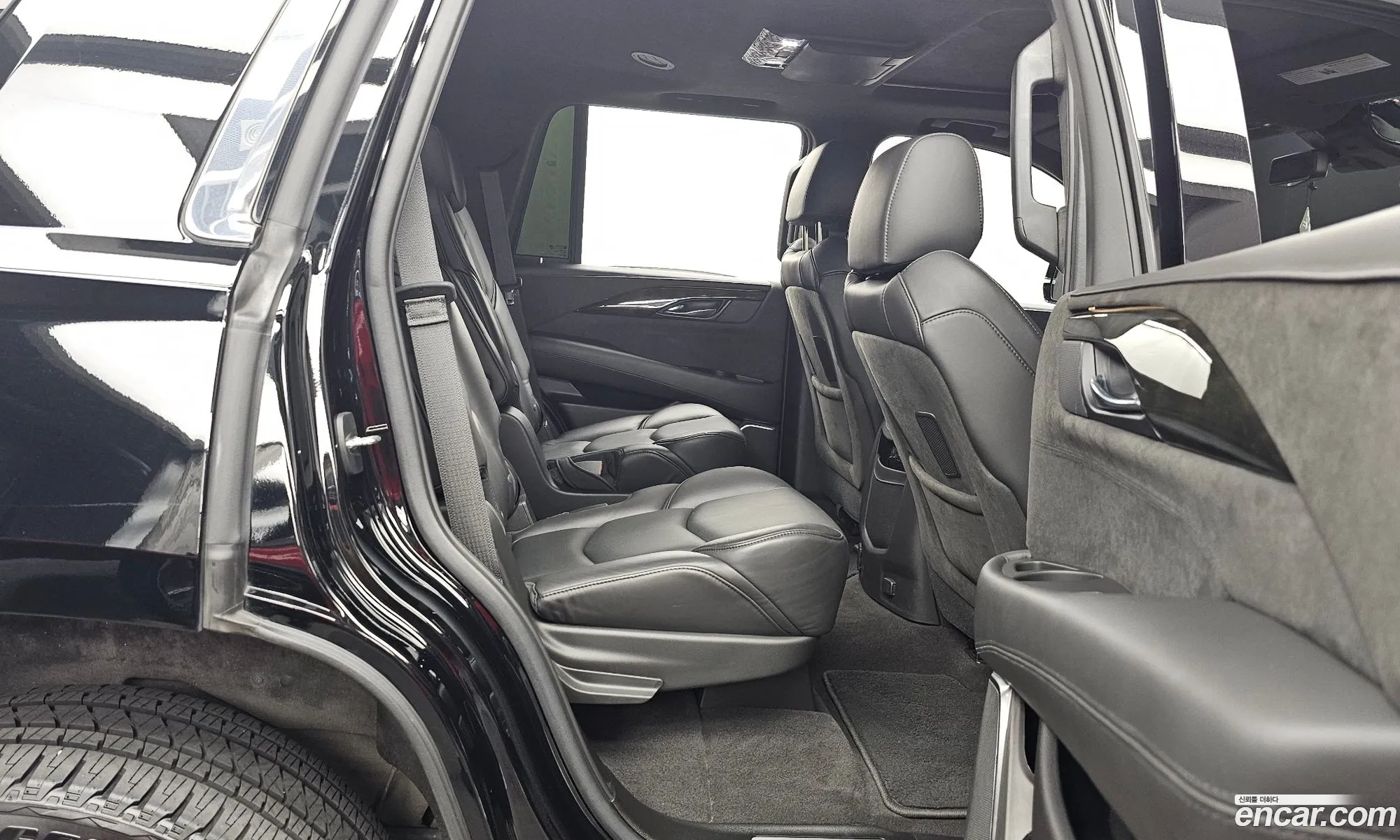 Cadillac Escalade 2020 1GYS47KJXLR217352 — 8