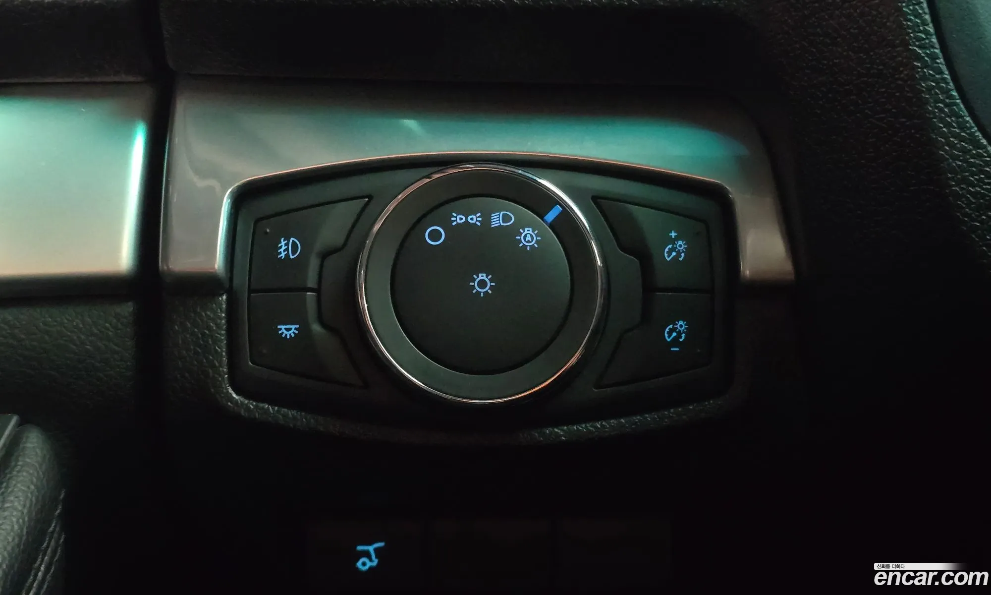 Ford Explorer 2016 1FM5K8FH1GGB82591 — 3
