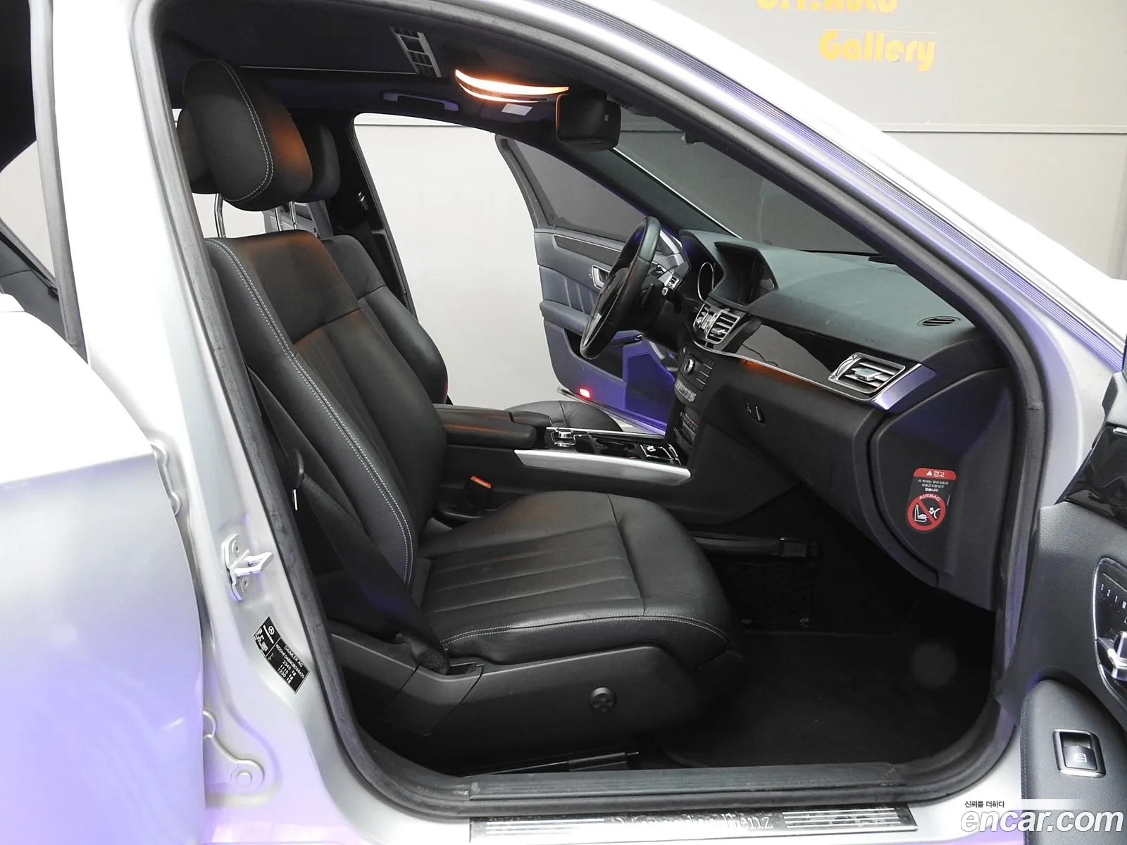 Mercedes-Benz E-Class W212 2015 — 19