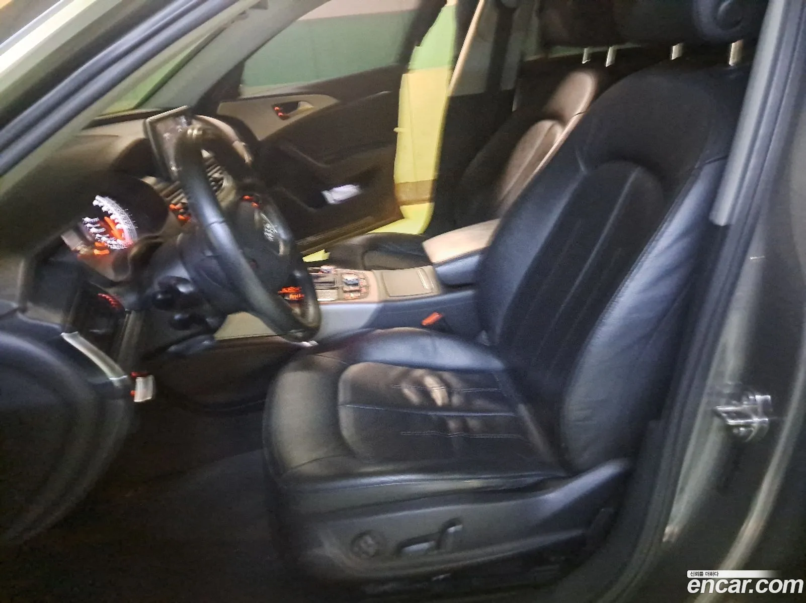 Audi A6 2012 — 16