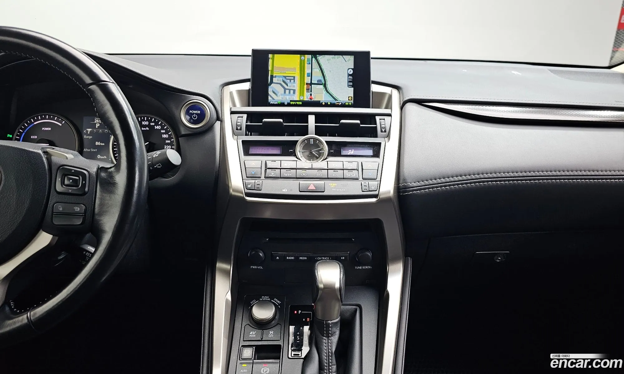Lexus NX300h 2016 JTJBJRBZ3H2055903 — 16