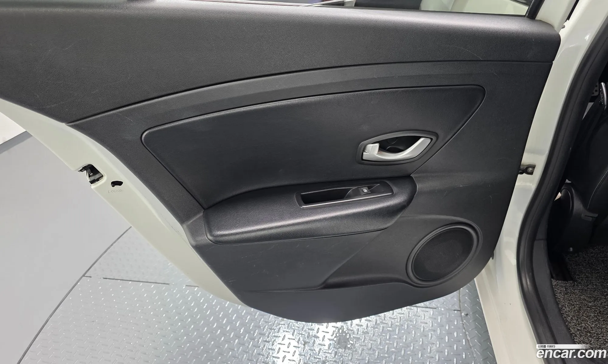 Renault Korea (Samsung) SM3 Neo 2015 — 11