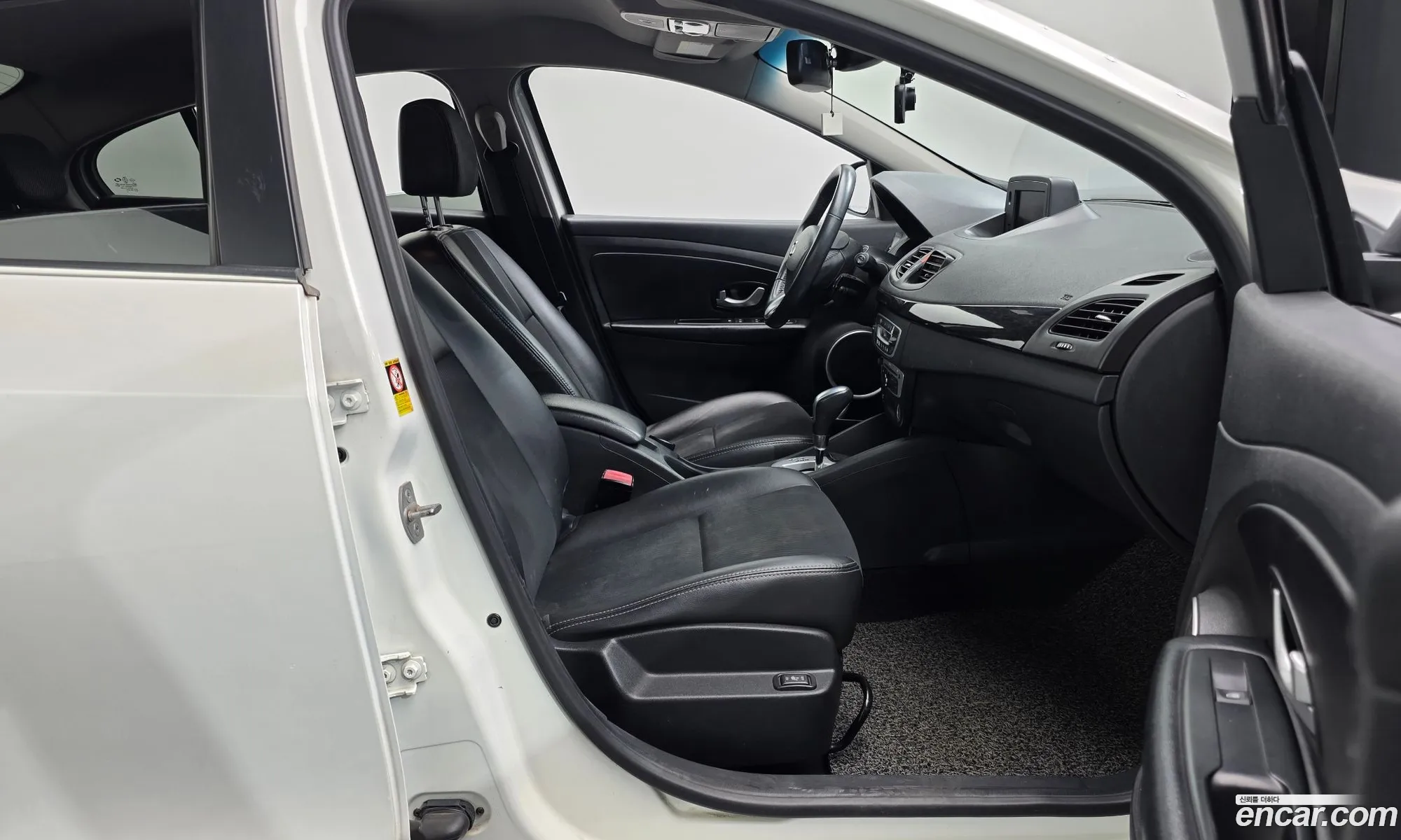 Renault Korea (Samsung) SM3 Neo 2015 — 15