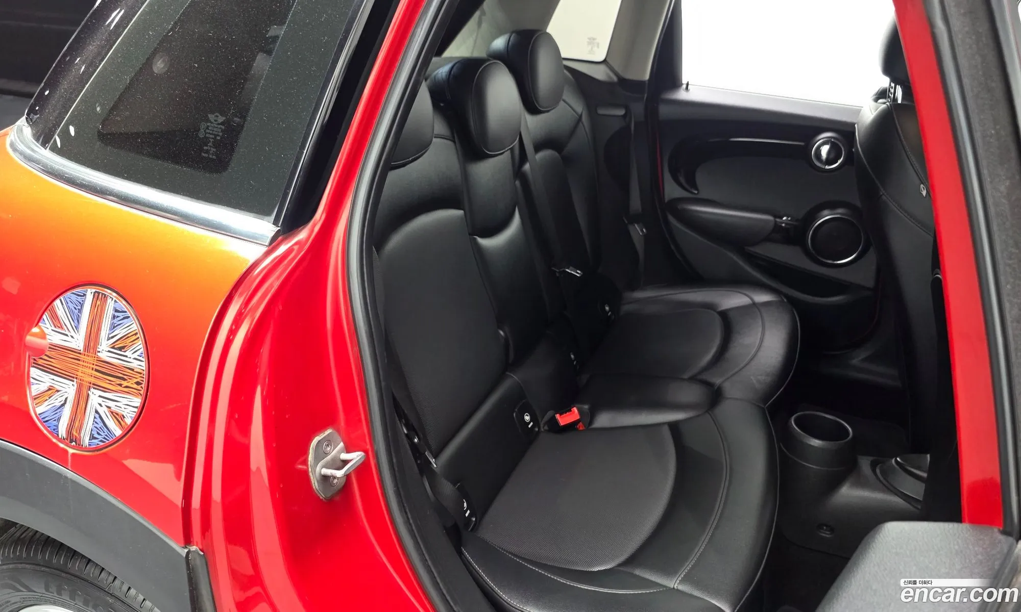 Mini Cooper D 2015 — 5