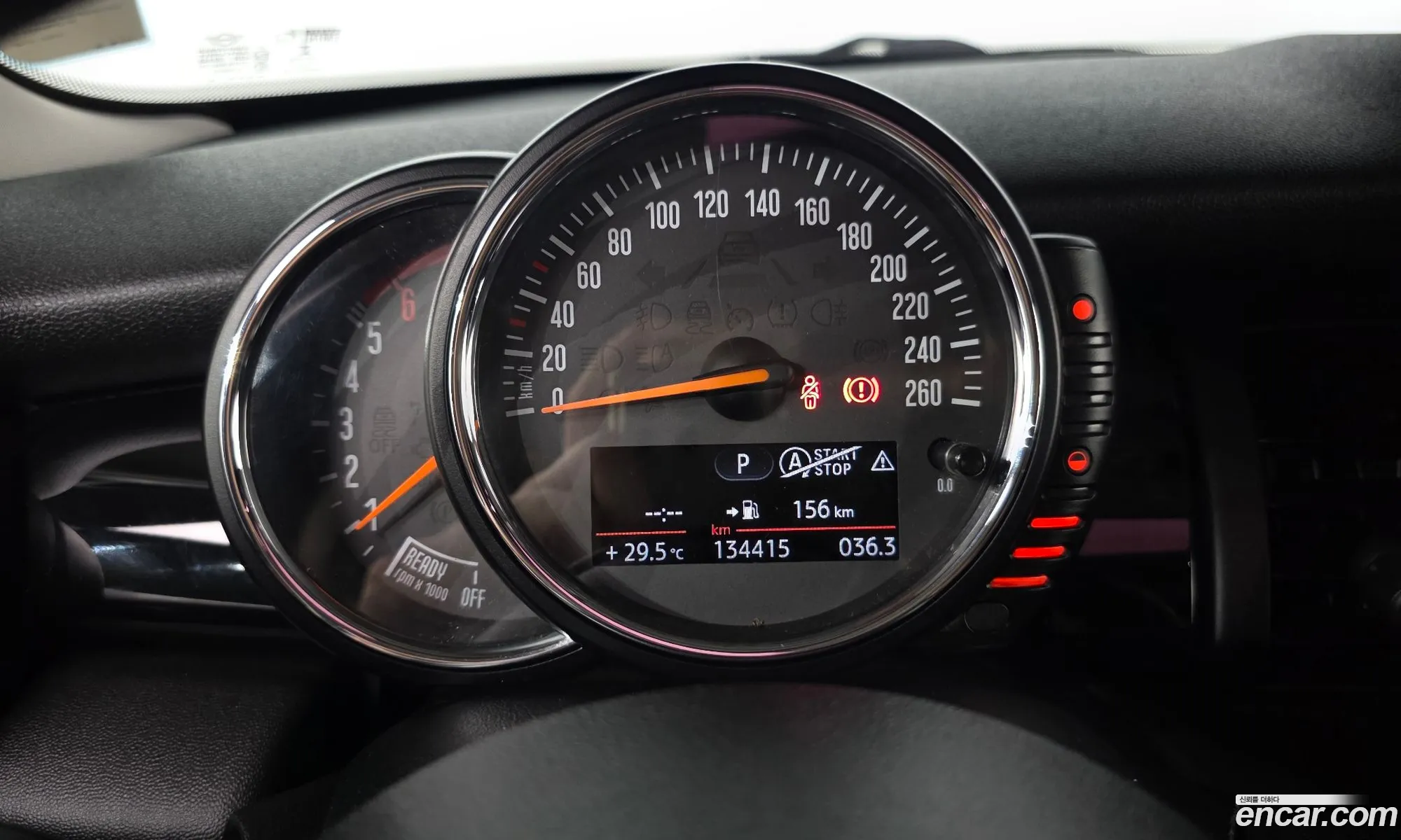 Mini Cooper D 2015 — 17