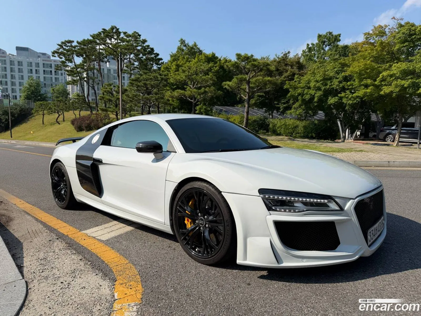 Audi R8 2014 — 7