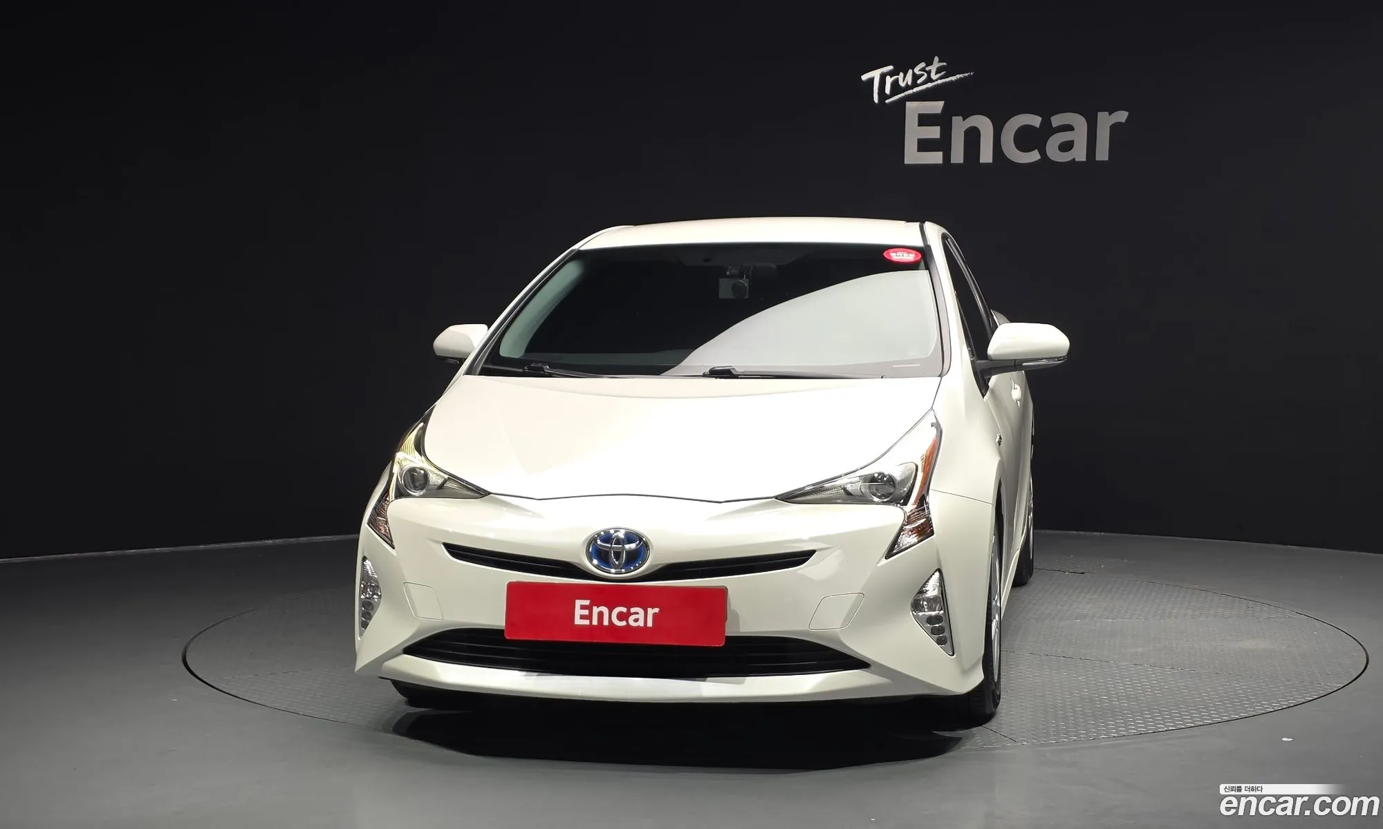 Toyota Prius 2018 JTDKBRFU4J3083496 — 11