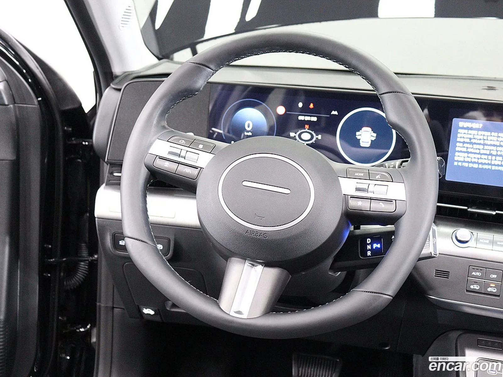 Hyundai Kona 2025 — 11