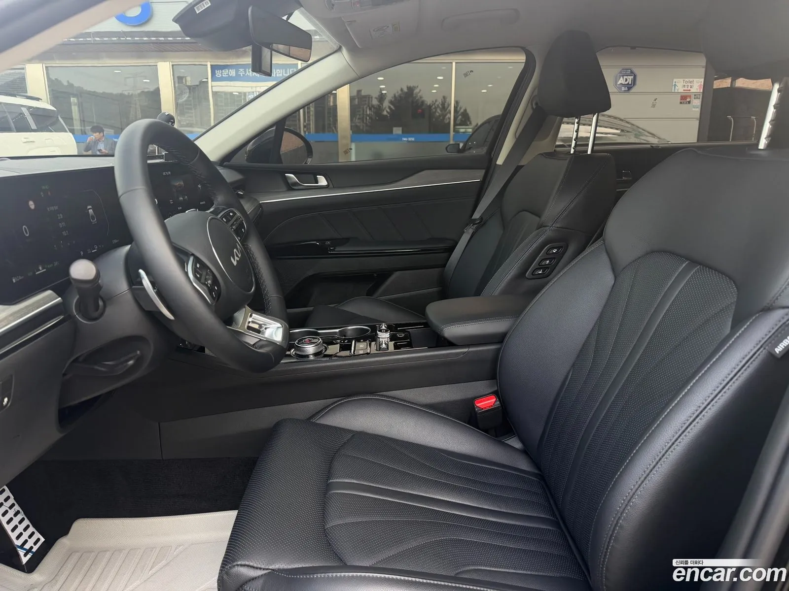 Kia K5 Hybrid 2026 — 4