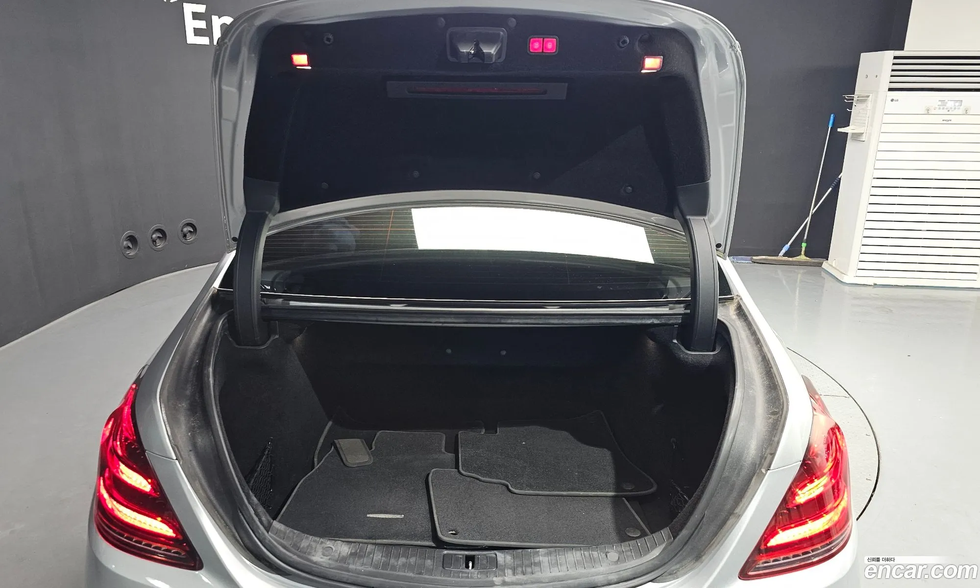 Mercedes-Benz S-Class W222 2014 — 7