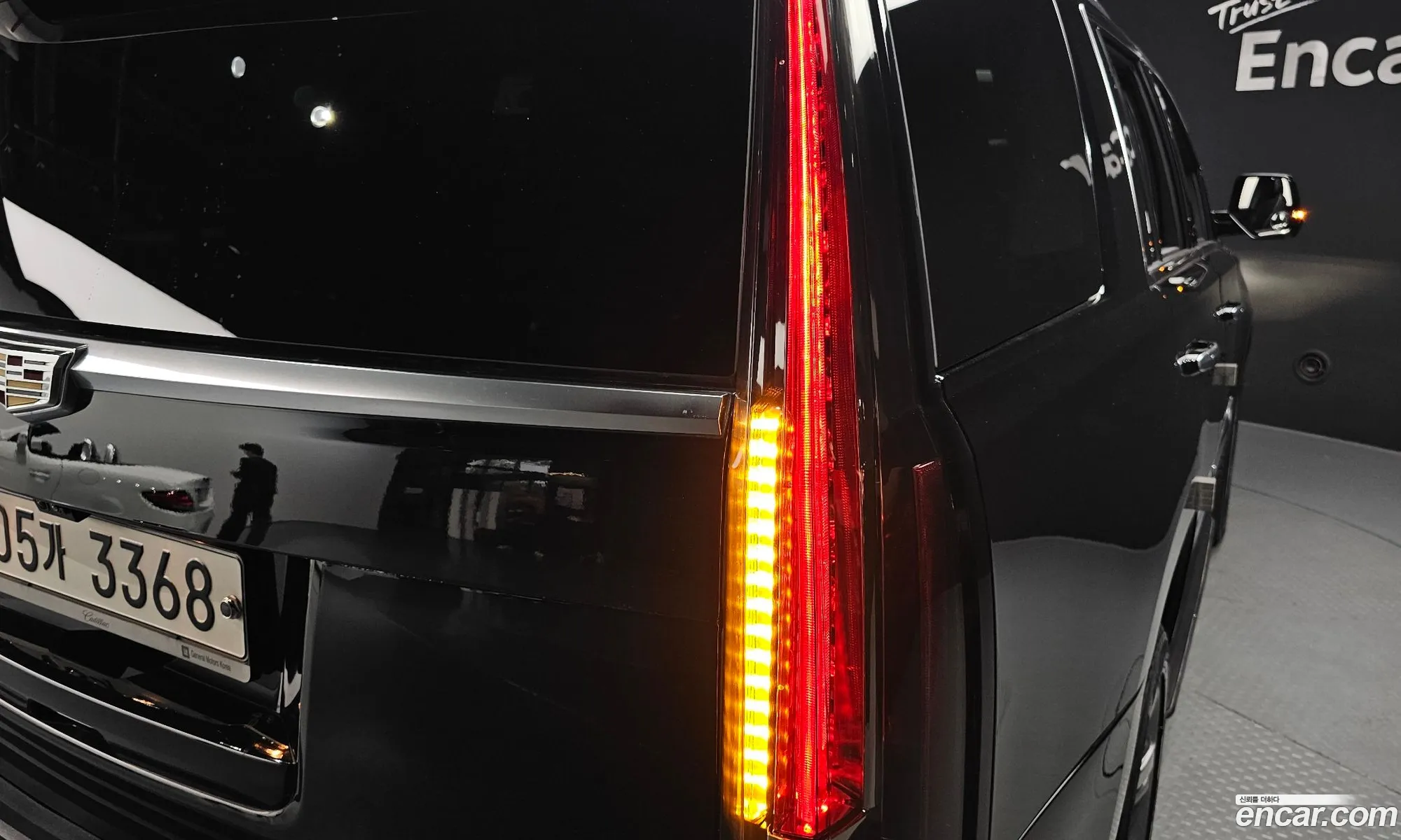 Cadillac Escalade 2018 1GYS47KJ1JR163016 — 13