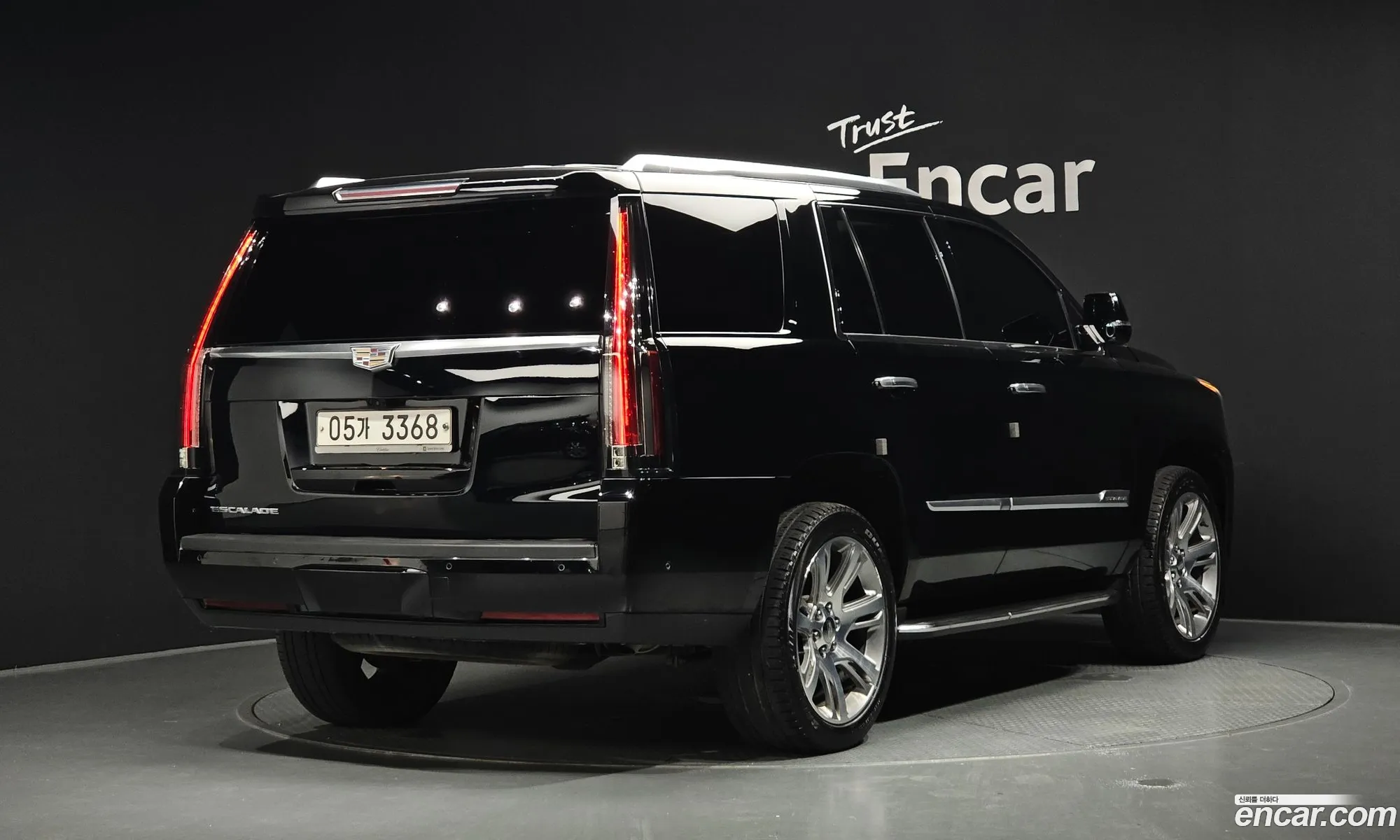Cadillac Escalade 2018 1GYS47KJ1JR163016 — 28