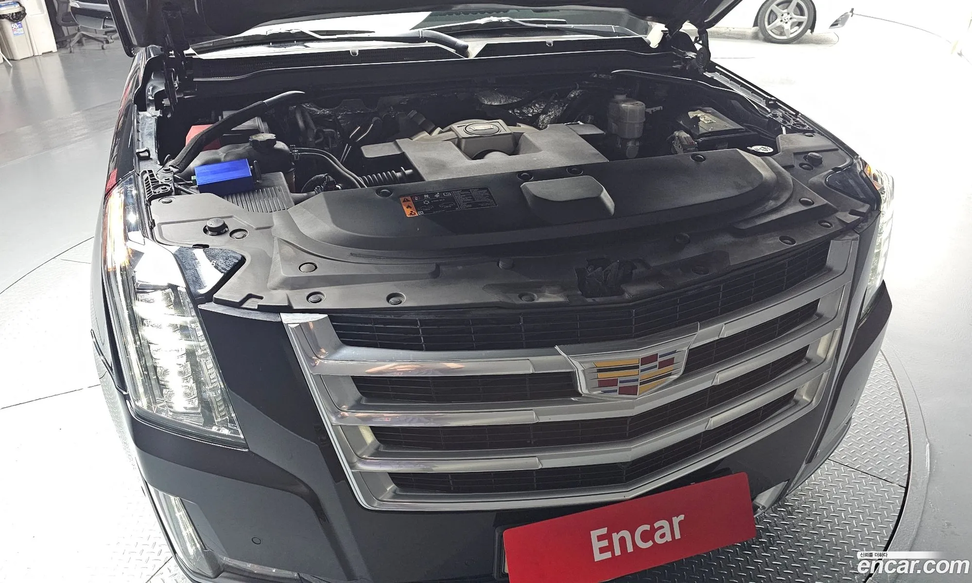 Cadillac Escalade 2018 1GYS47KJ1JR163016 — 17