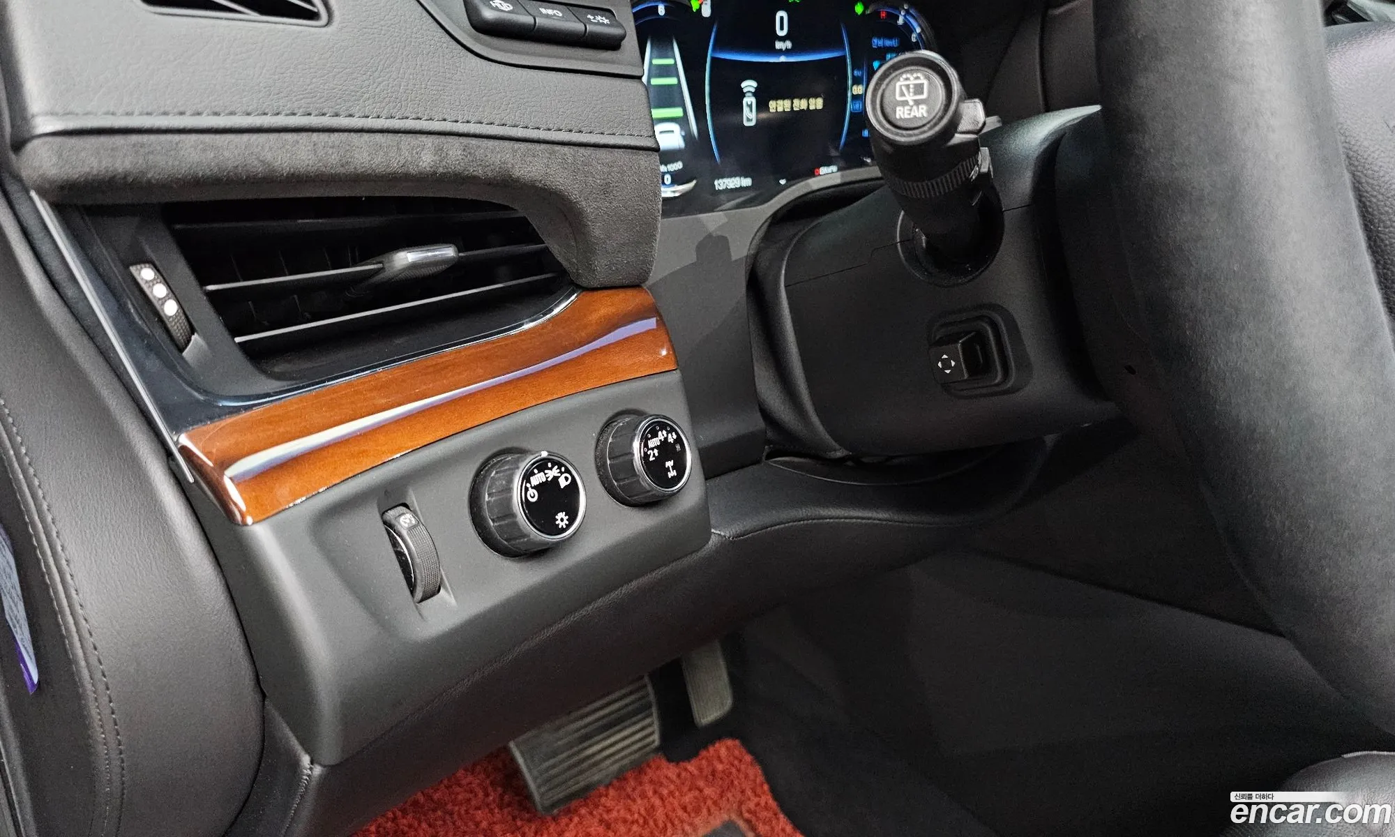 Cadillac Escalade 2018 1GYS47KJ1JR163016 — 9