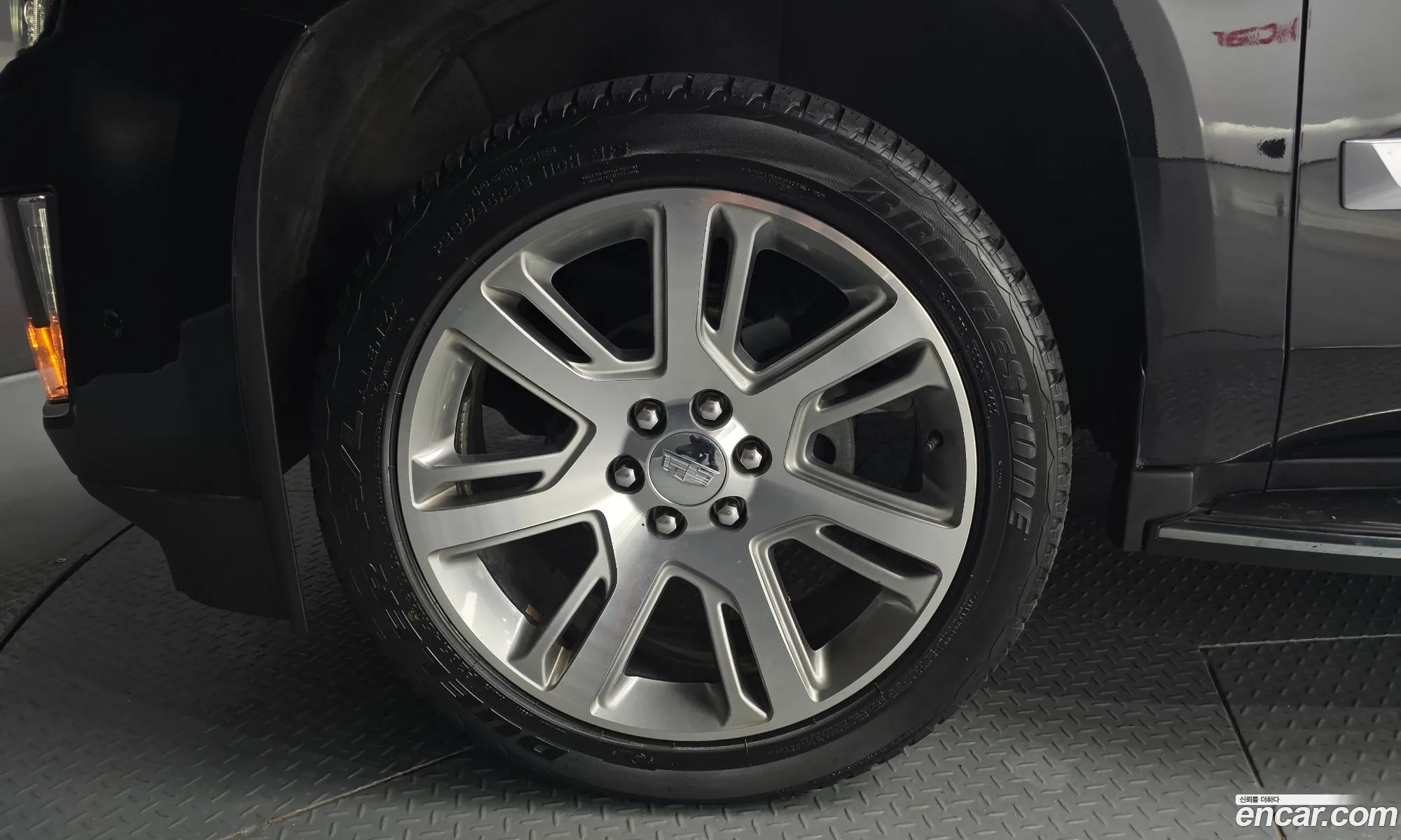 Cadillac Escalade 2018 1GYS47KJ1JR163016 — 24
