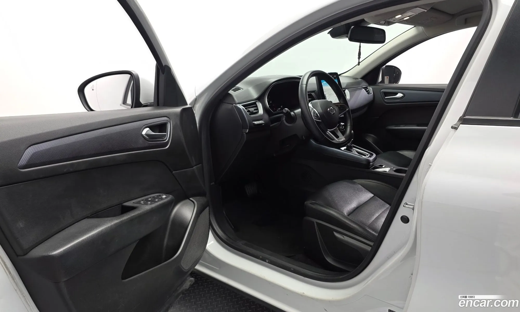 Renault Korea (Samsung) XM3 2020 — 3
