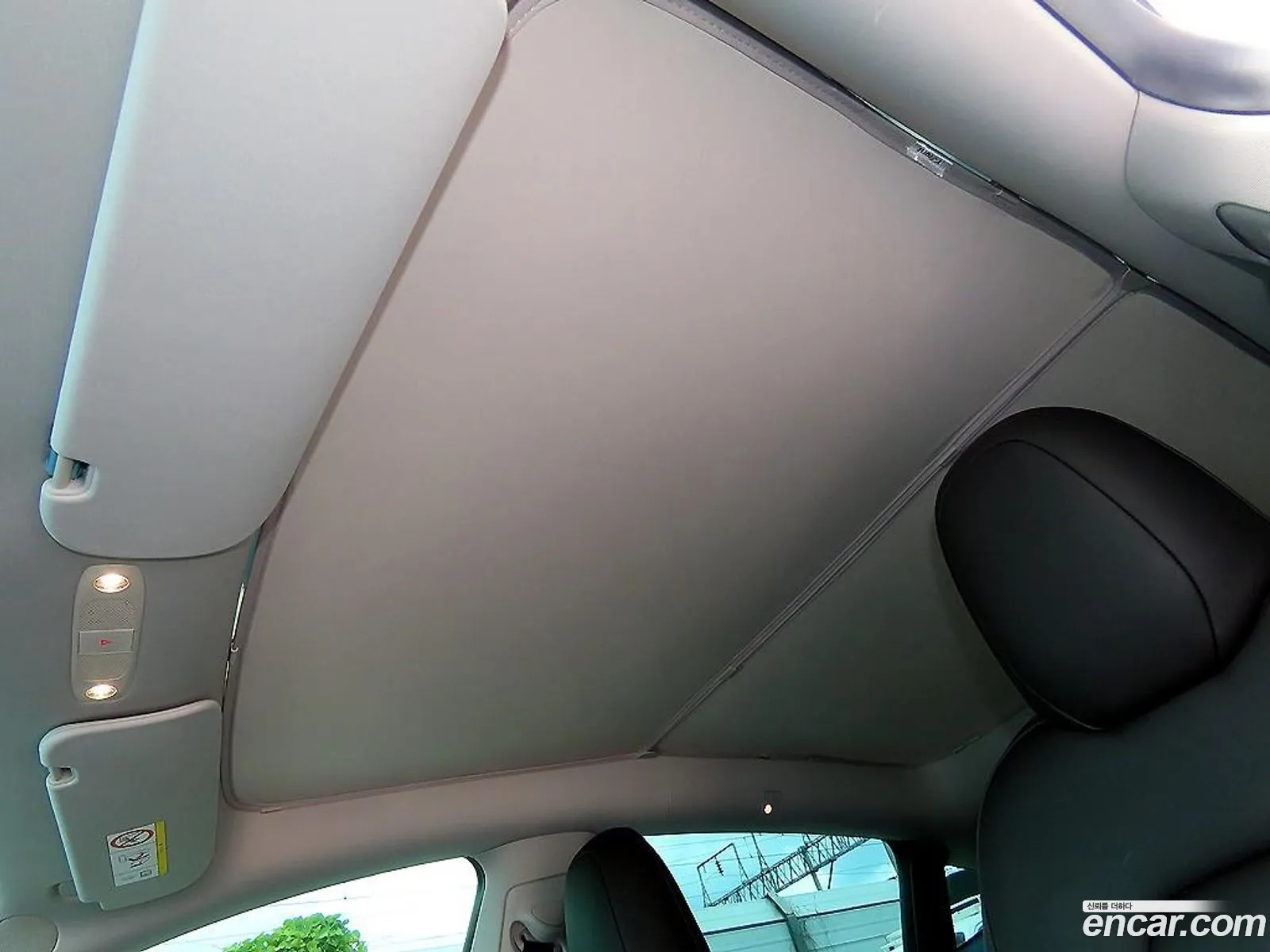 Tesla Model Y 2024 — 8