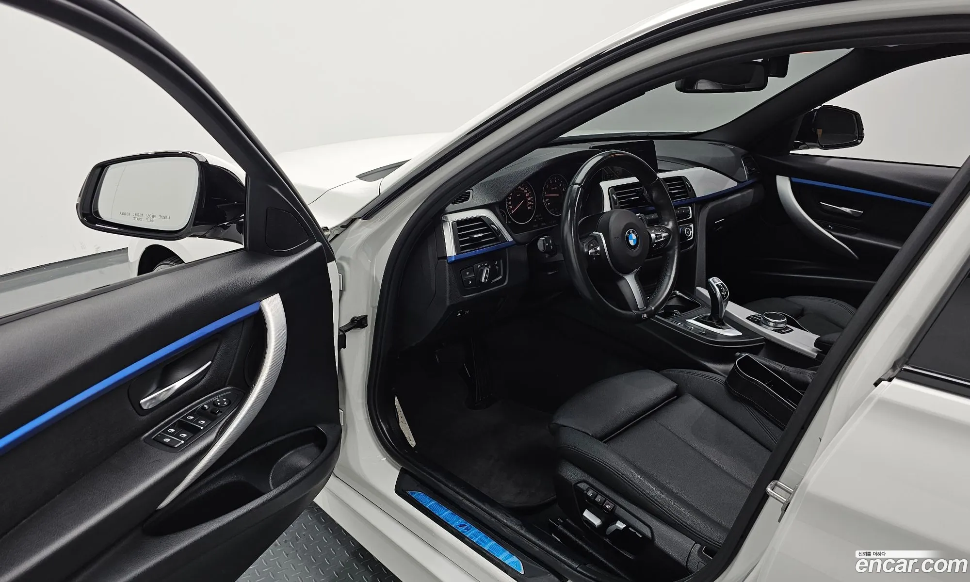BMW 3 Series 2017 — 29