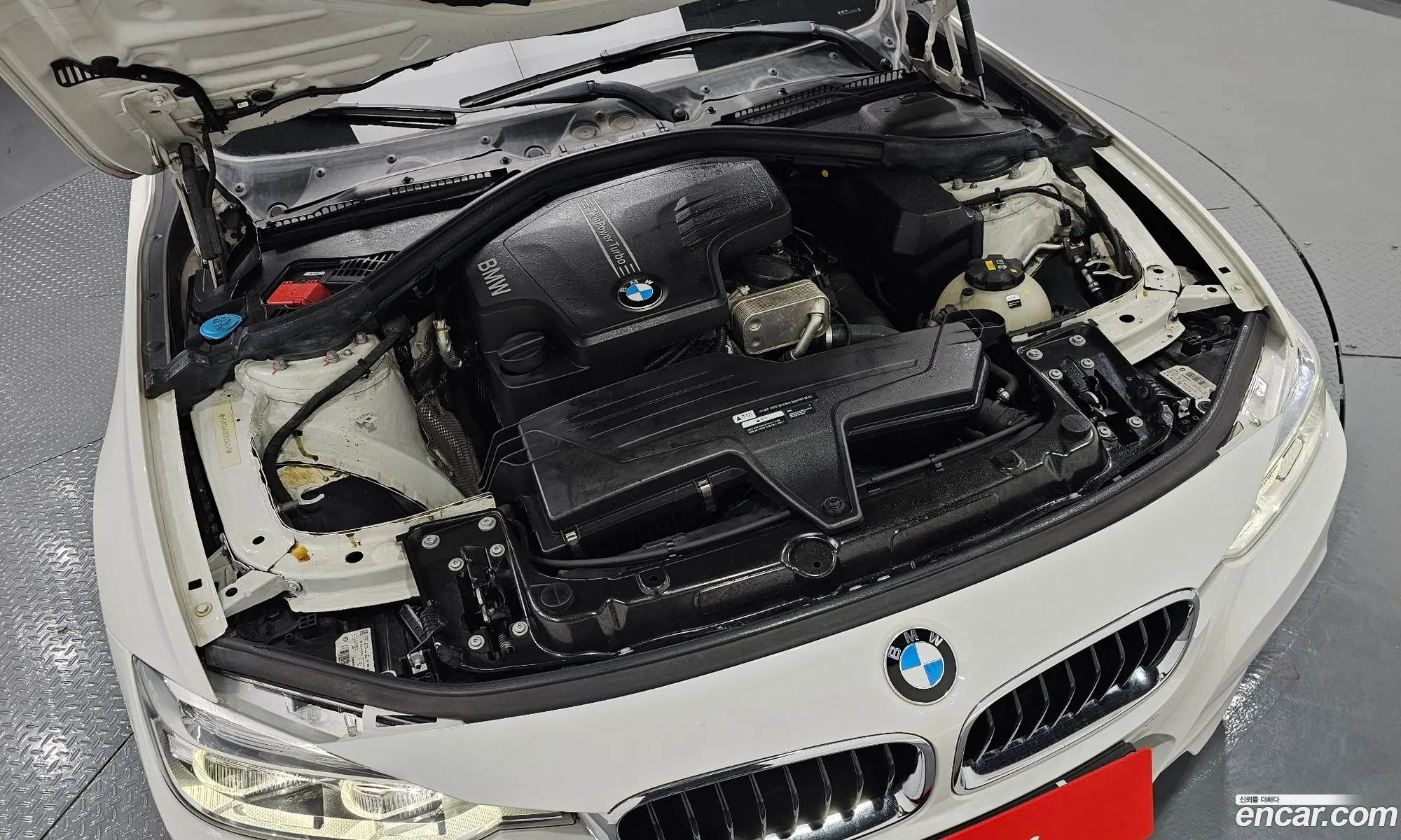 BMW 3 Series 2017 — 31