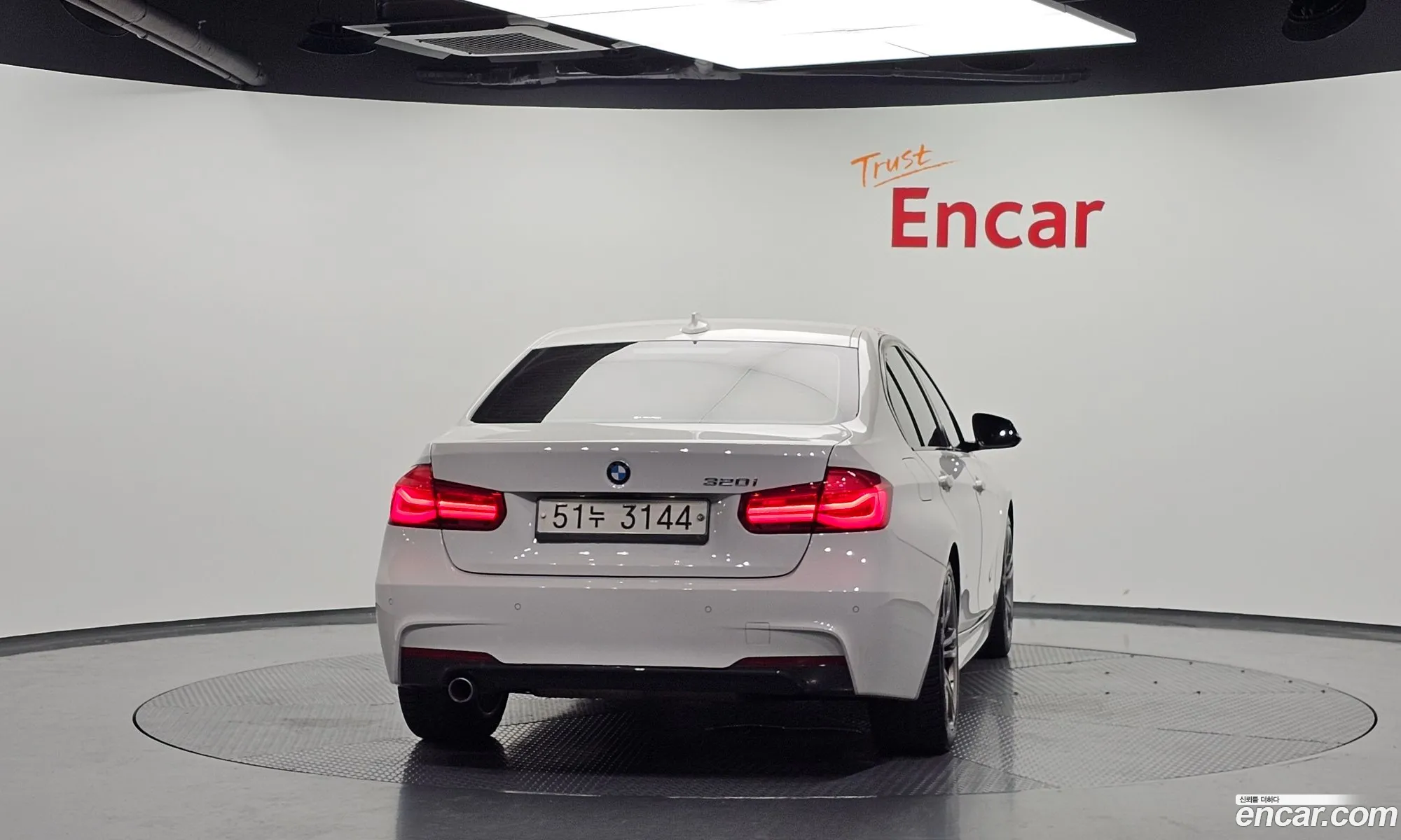 BMW 3 Series 2017 — 27