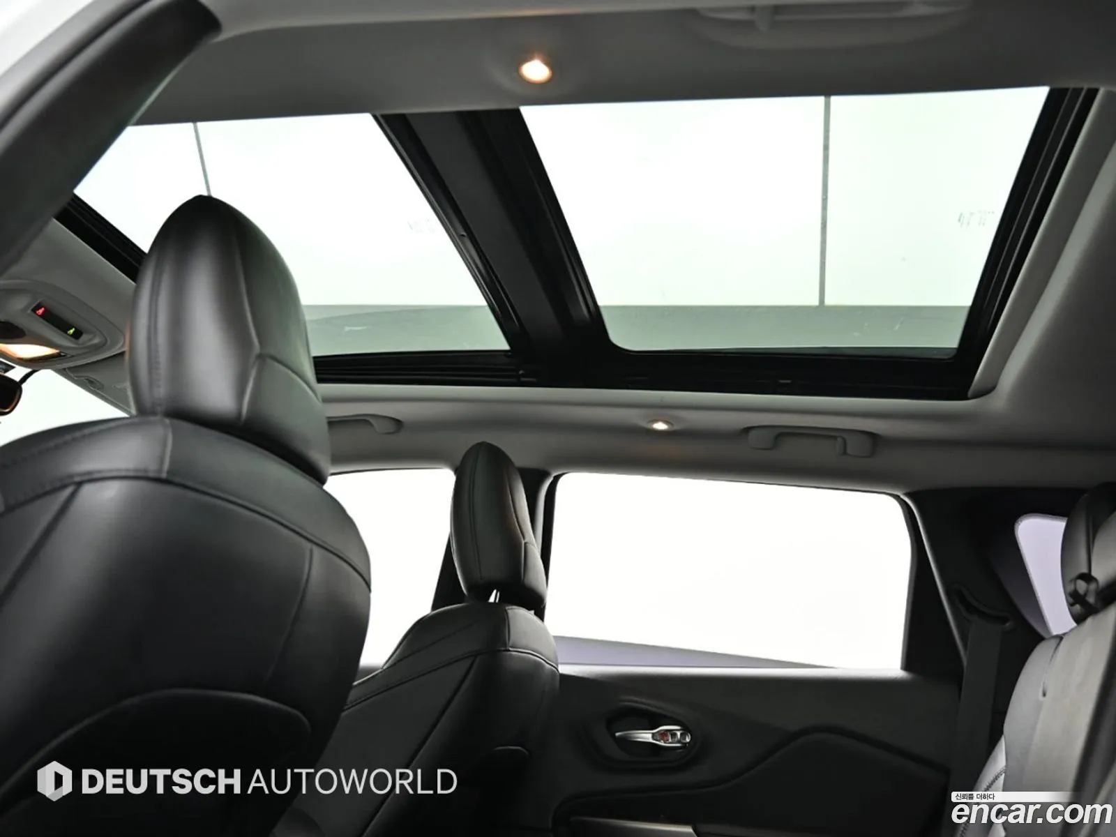 Jeep Cherokee 2022 — 18