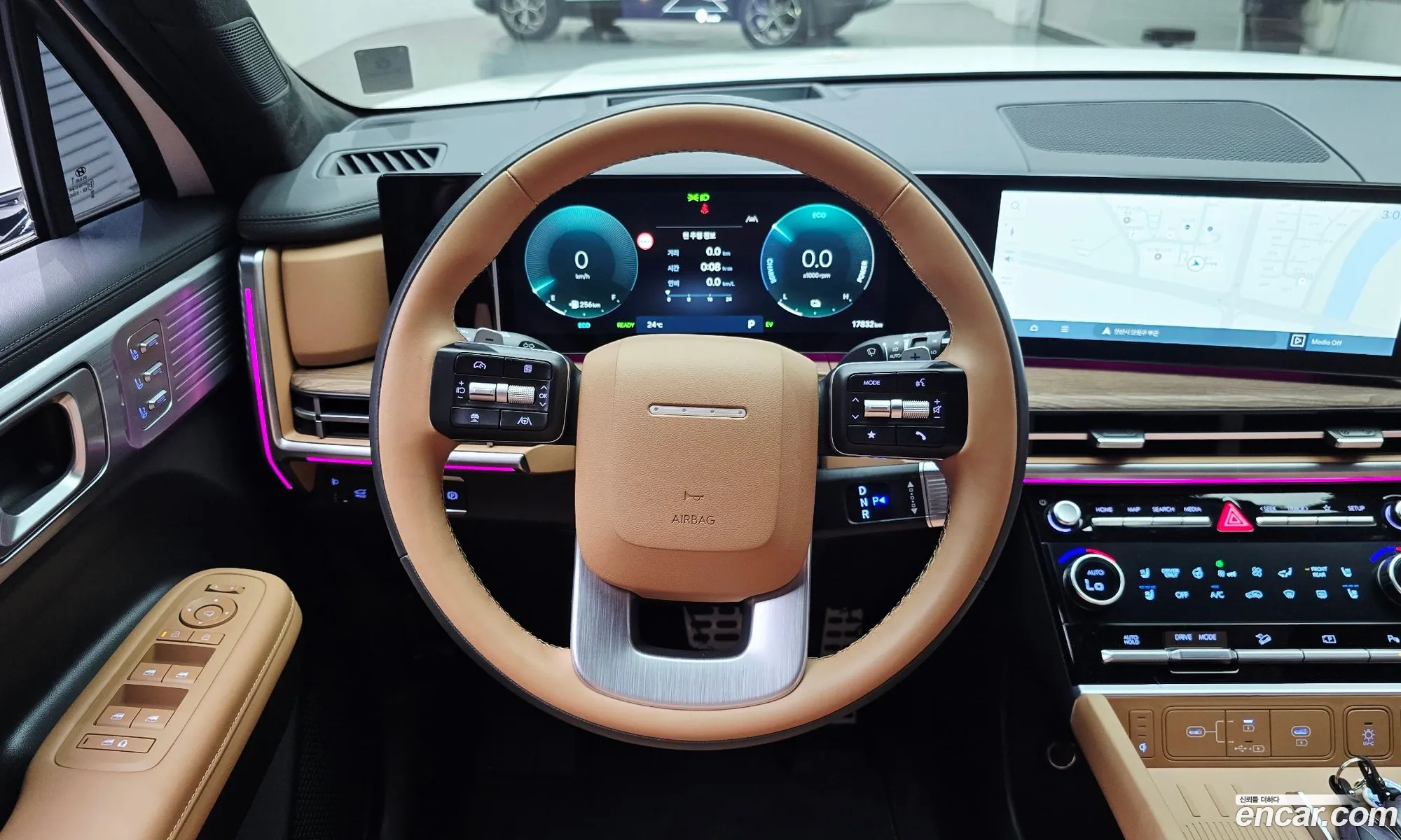 Hyundai Santa Fe 2025 — 10
