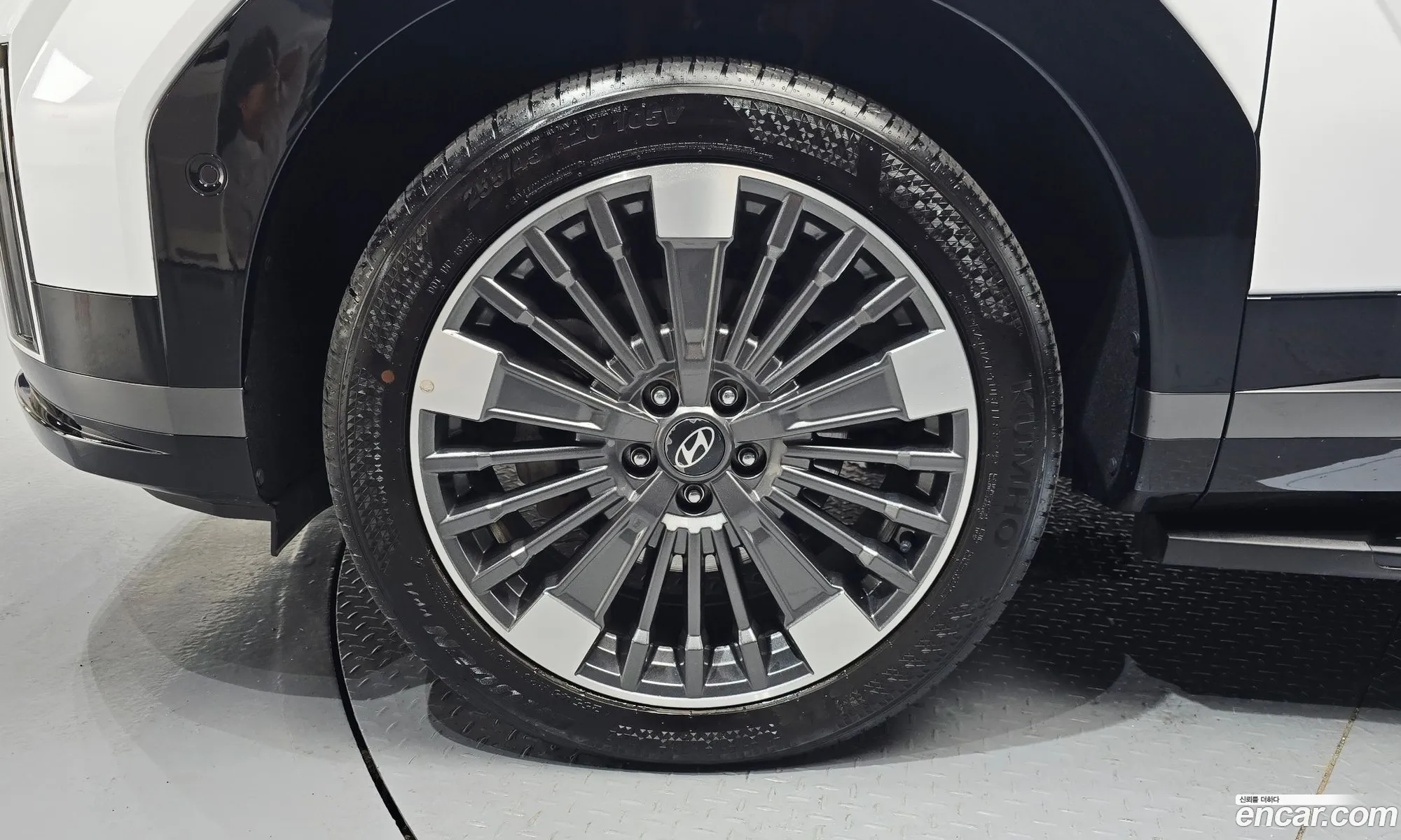 Hyundai Santa Fe 2025 — 11
